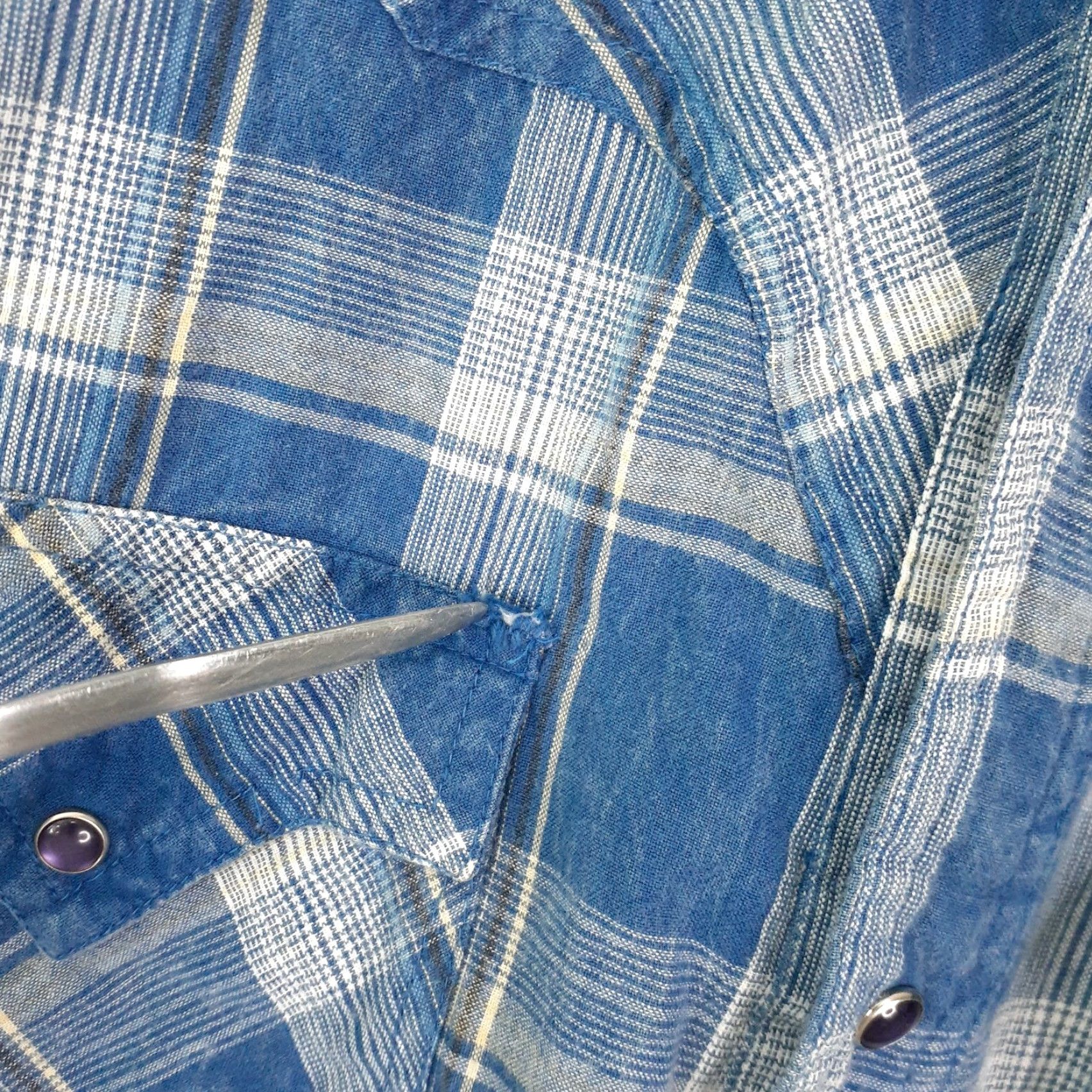 Vintage VINTAGE Ely 1878 Western Cowboy Long Sleeve Pearl Snap Plaid Shirt Mens Small Blue Size US S / EU 44-46 / 1 - 7 Thumbnail