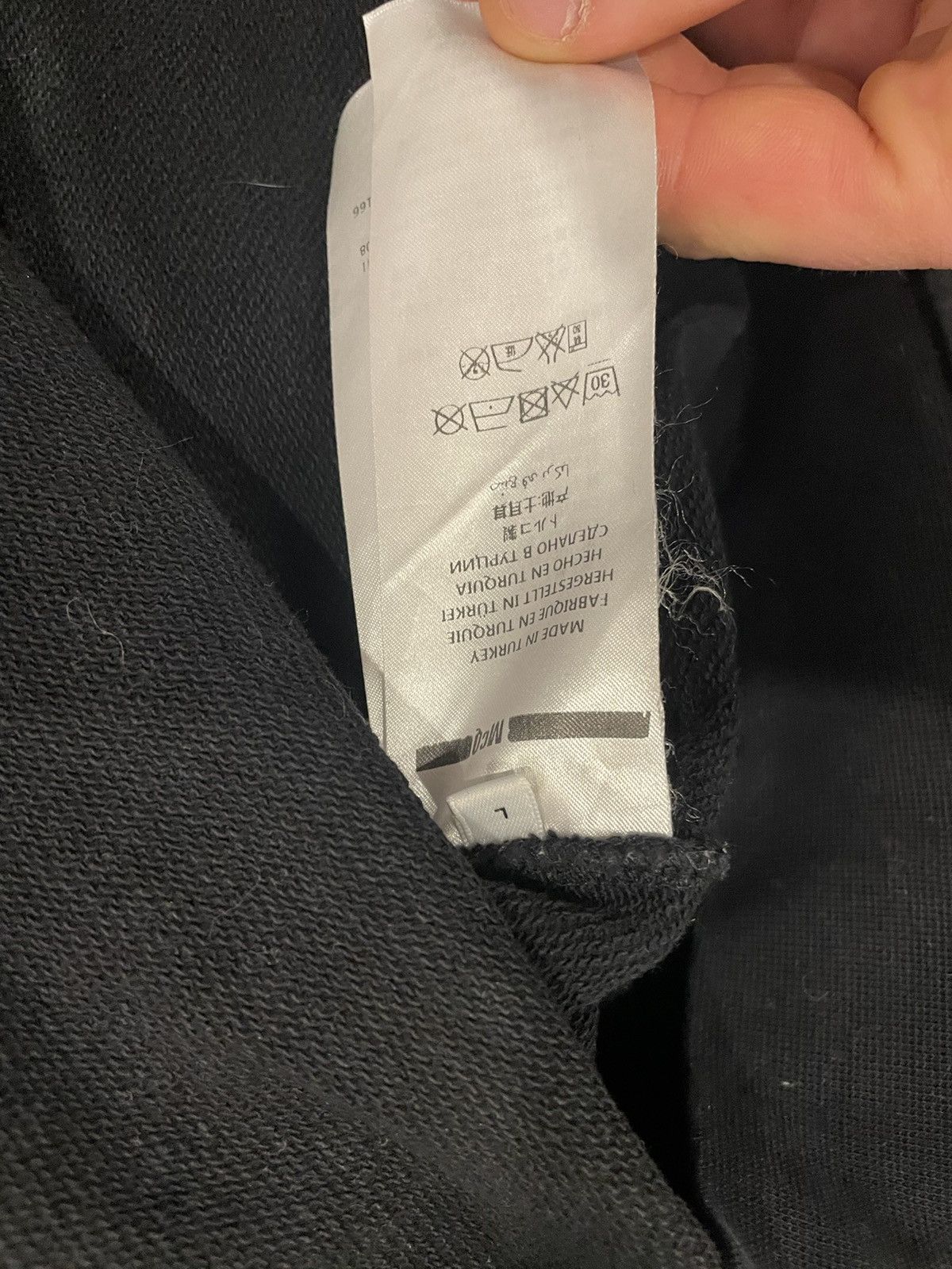 Alexander McQueen Alexander McQueen Crewneck with embroider design Size US L / EU 52-54 / 3 - 3 Thumbnail