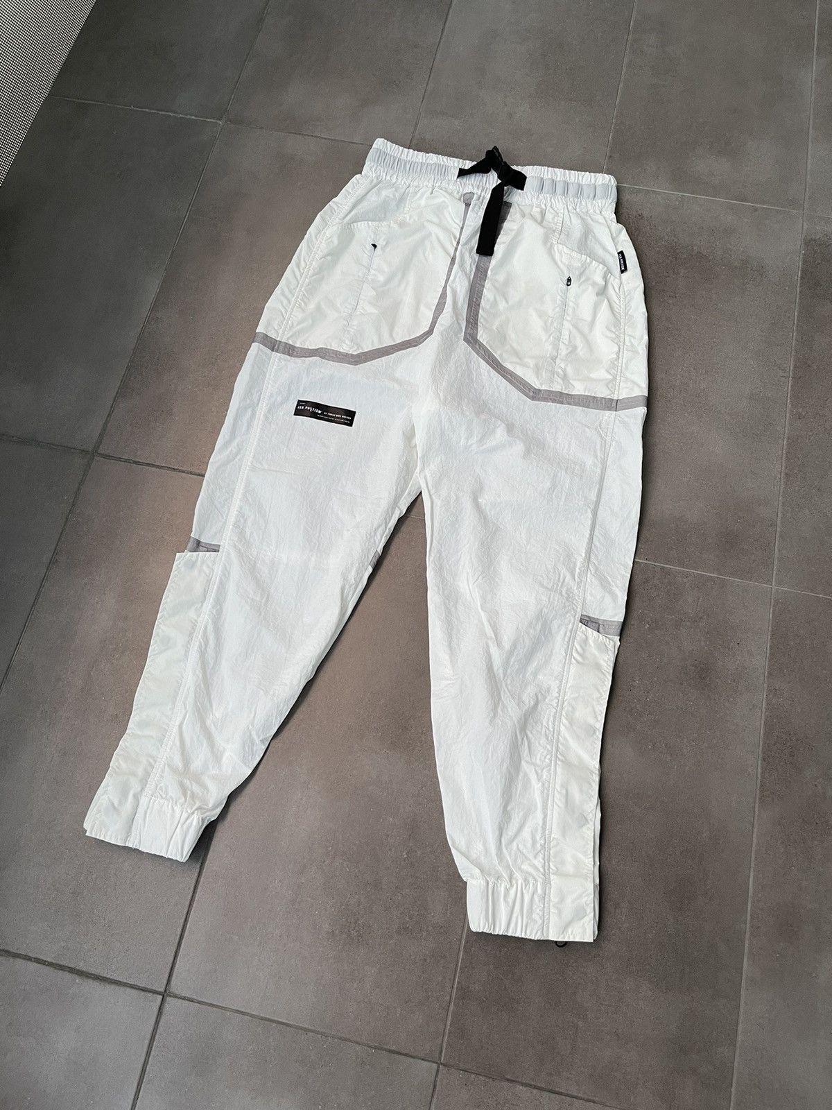 Tobias Birk Nielsen !DS! SS23 Iso Poetism Tobias Birk Nielsen White Nylon Pants Size US 34 / EU 50 - 6 Thumbnail