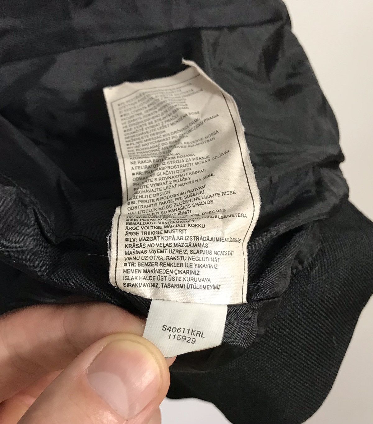 Nike Vintage Nike Zip Up Jacket Men's S Black Size US S / EU 44-46 / 1 - 6 Thumbnail