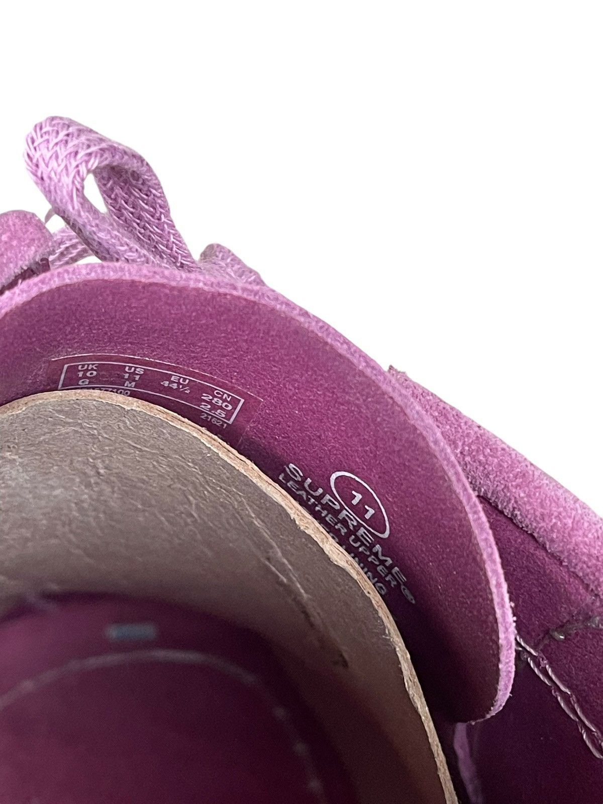 Clarks × Supreme Clark’s supreme lavender shoes Size US 11 / EU 44 - 11 Thumbnail