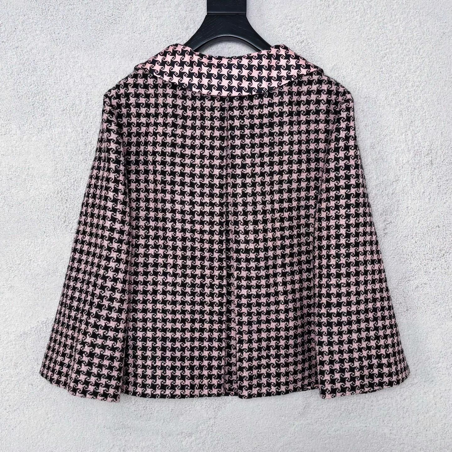Gucci Gucci Pink Wool Houndstooth Blazer 42 NWT Size M / US 6-8 / IT 42-44 - 2 Thumbnail