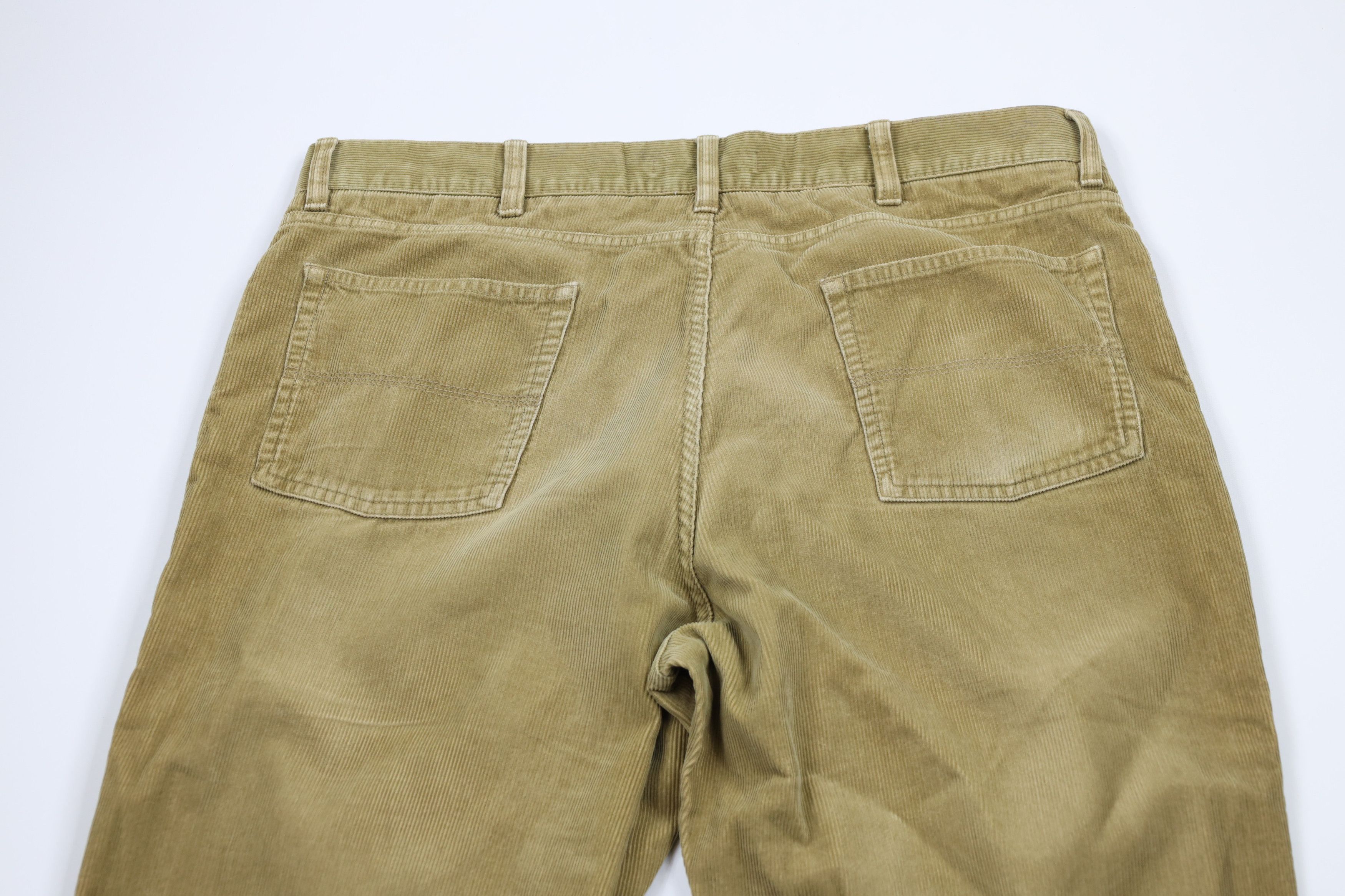 L.L. Bean Vintage LL Bean Natural Fit Wide Leg Corduroy Chino Pants Size US 36 / EU 52 - 12 Thumbnail