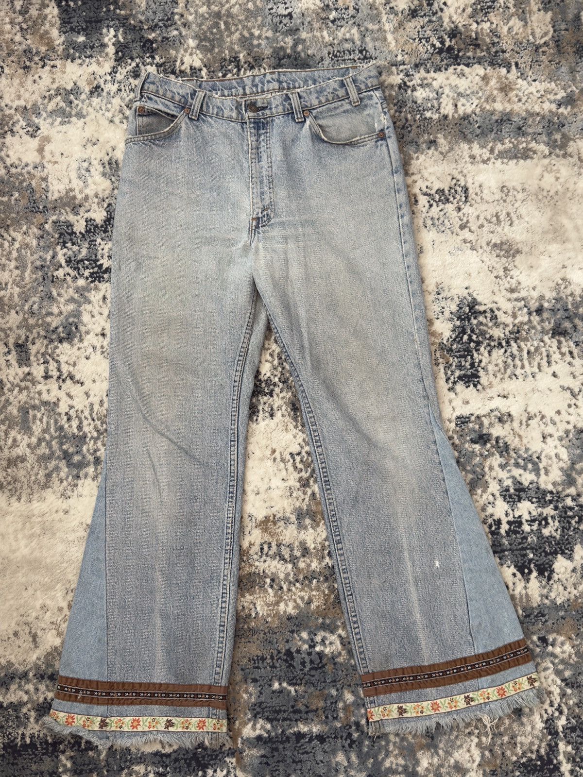 Levi's Vintage 1970 Levi Orange Tab Hippie Bell Bottoms Size US 31 - 1 Thumbnail
