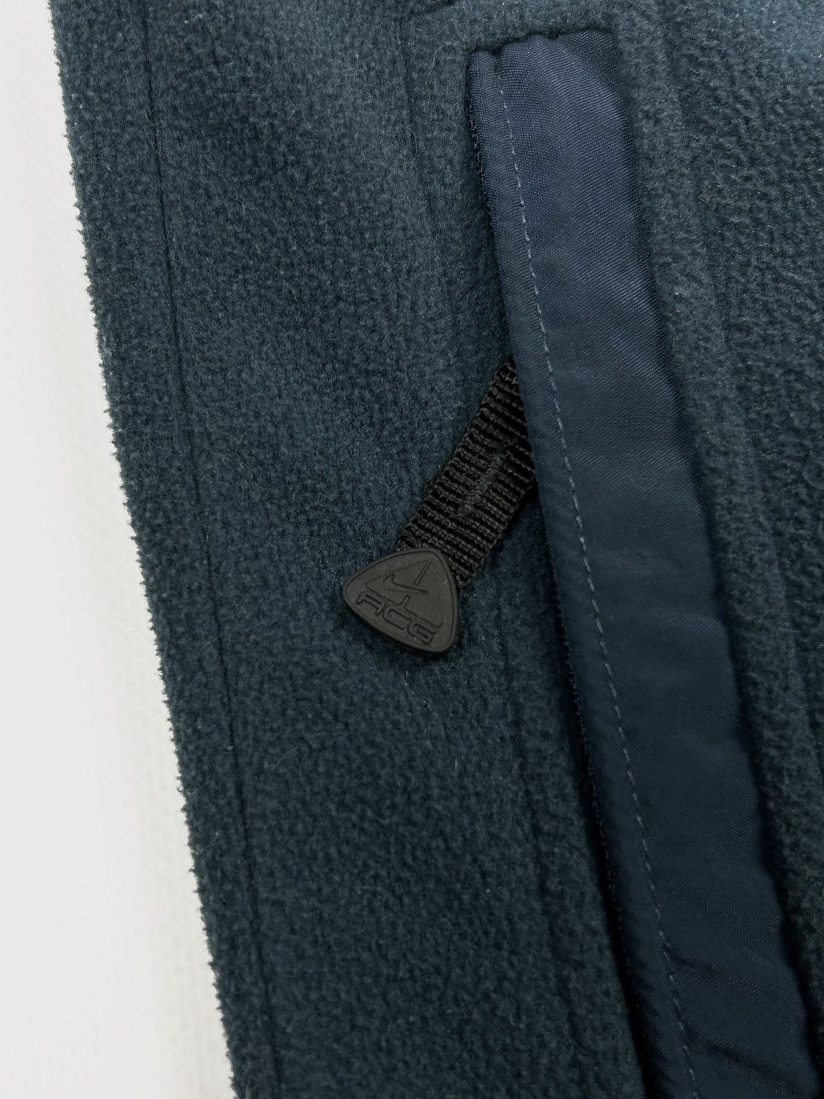 Arc'teryx × Nike ACG × Vintage Vintage Nike ACG Fleece Vest Jacket Size US M / EU 48-50 / 2 - 7 Thumbnail