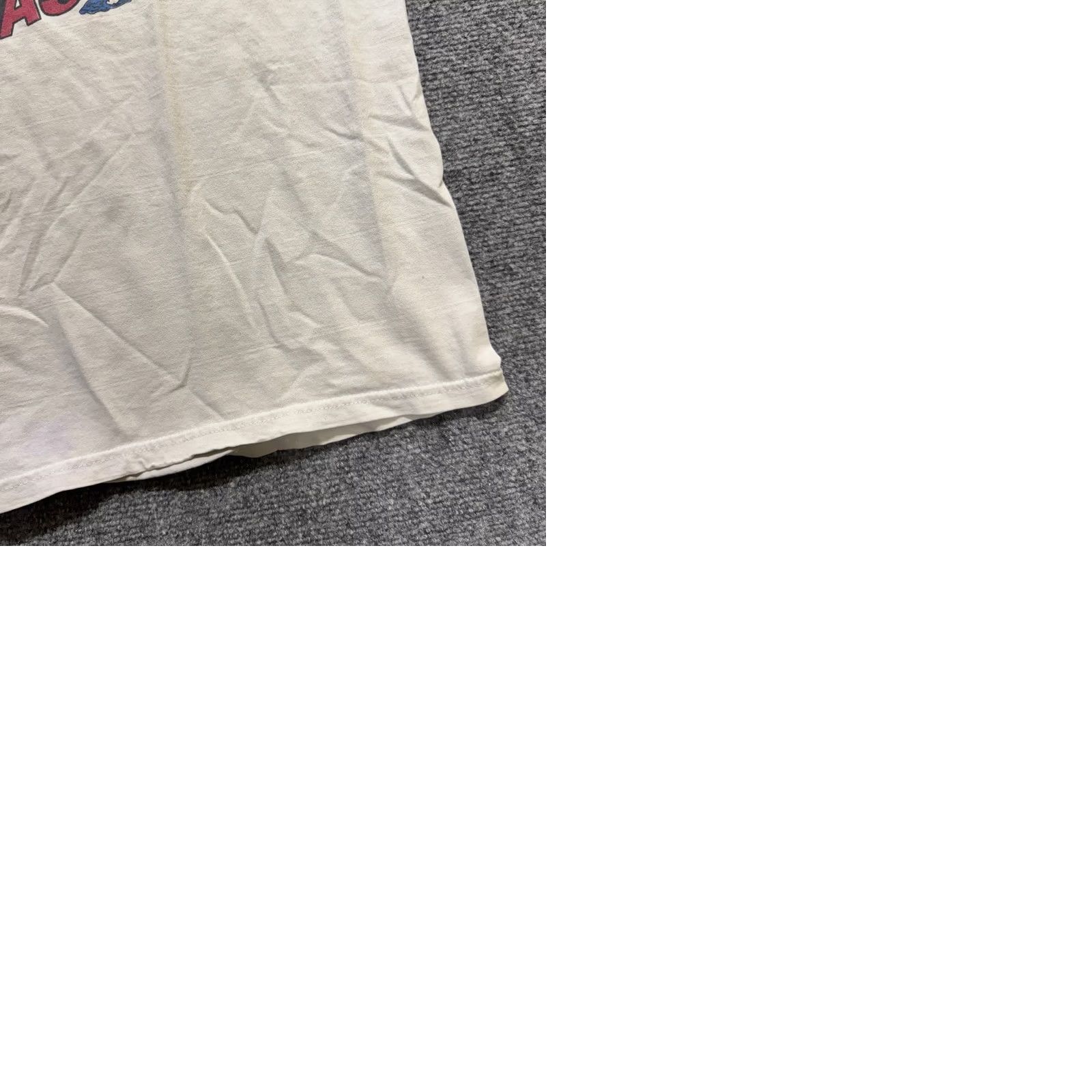 Hanes Hanes T-shirt Men XL White 100% Cotton Distressed Stained Houston Texas Hanes White Distressed Mens XL White Size US XL / EU 56 / 4 - 9 Thumbnail