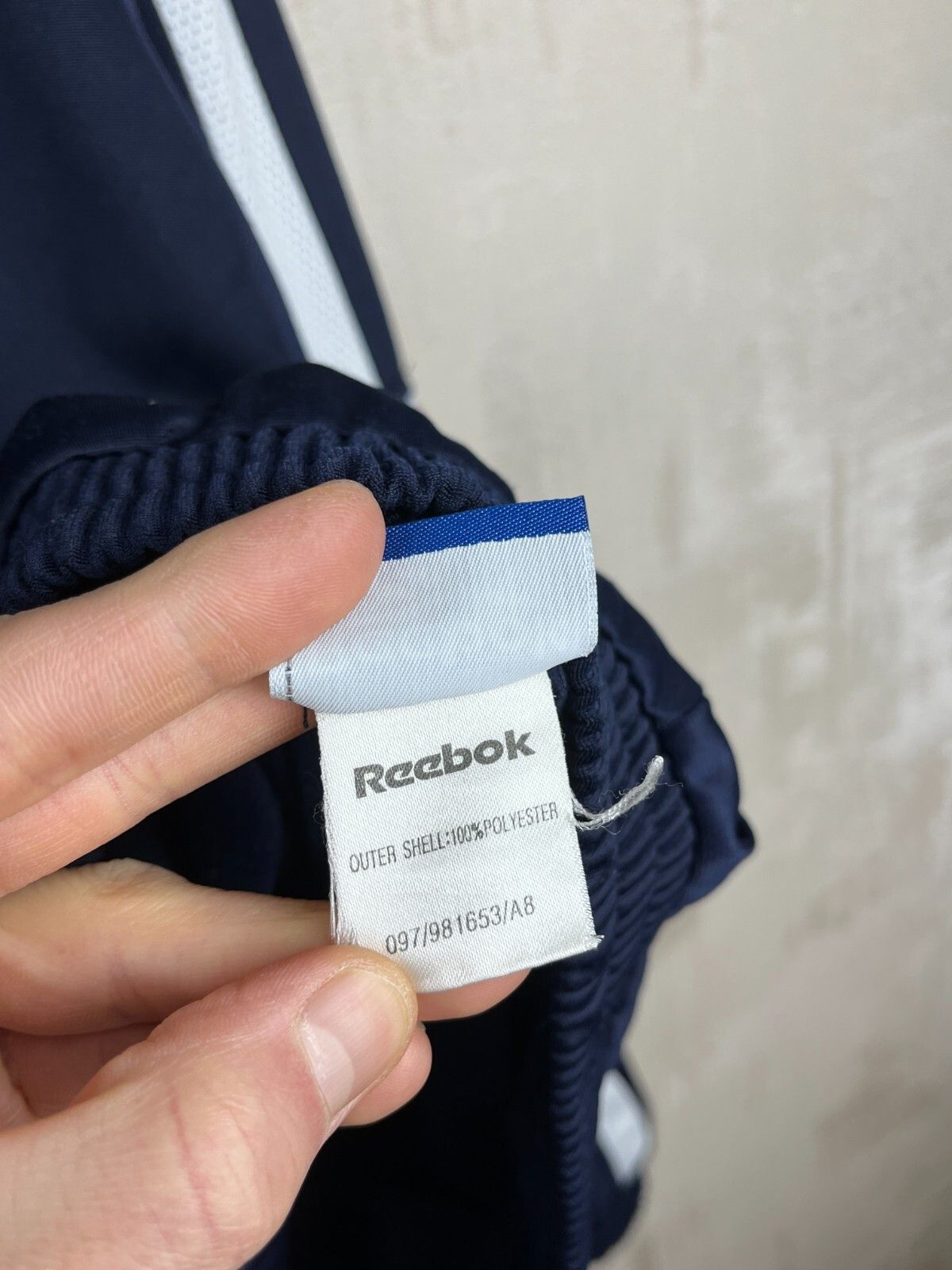 Reebok 90's Reebok Vintage Track Jacket Full Zip Size US L / EU 52-54 / 3 - 15 Thumbnail