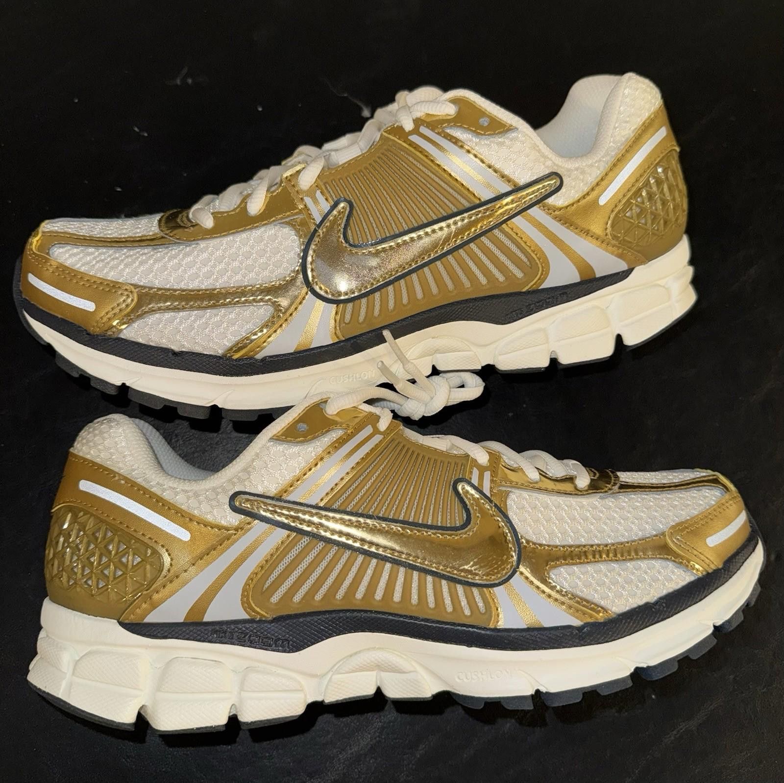 Nike Size 12 - Nike Air Zoom Vomero 5 Metallic Gold W Size US 12 / IT 42 - 4 Thumbnail