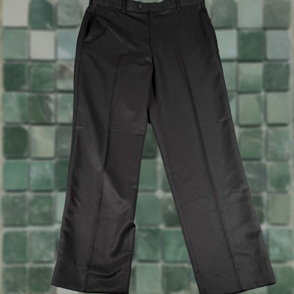 Croft & Barrow Croft & Barrow Dress Pants Mens 42x30 Black Classic Fit  Pleated Cuffed-Front Zip Pockets Straight Leg Pants Mens Classic Fit Black  Tie 001 Black Tie | Grailed