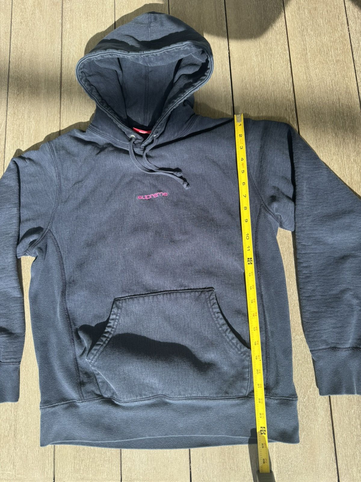 Supreme Supreme FW 2017 “Compact Logo Hoodie” Navy Size Medium Size US M / EU 48-50 / 2 - 3 Thumbnail