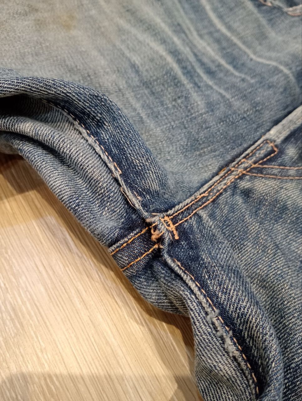 Levi's Vintage Clothing VINTAGE LEVI'S 501 REDLINE HIDDEN RIVETS CAPITAL E JEANS Size US 30 / EU 46 - 16 Thumbnail