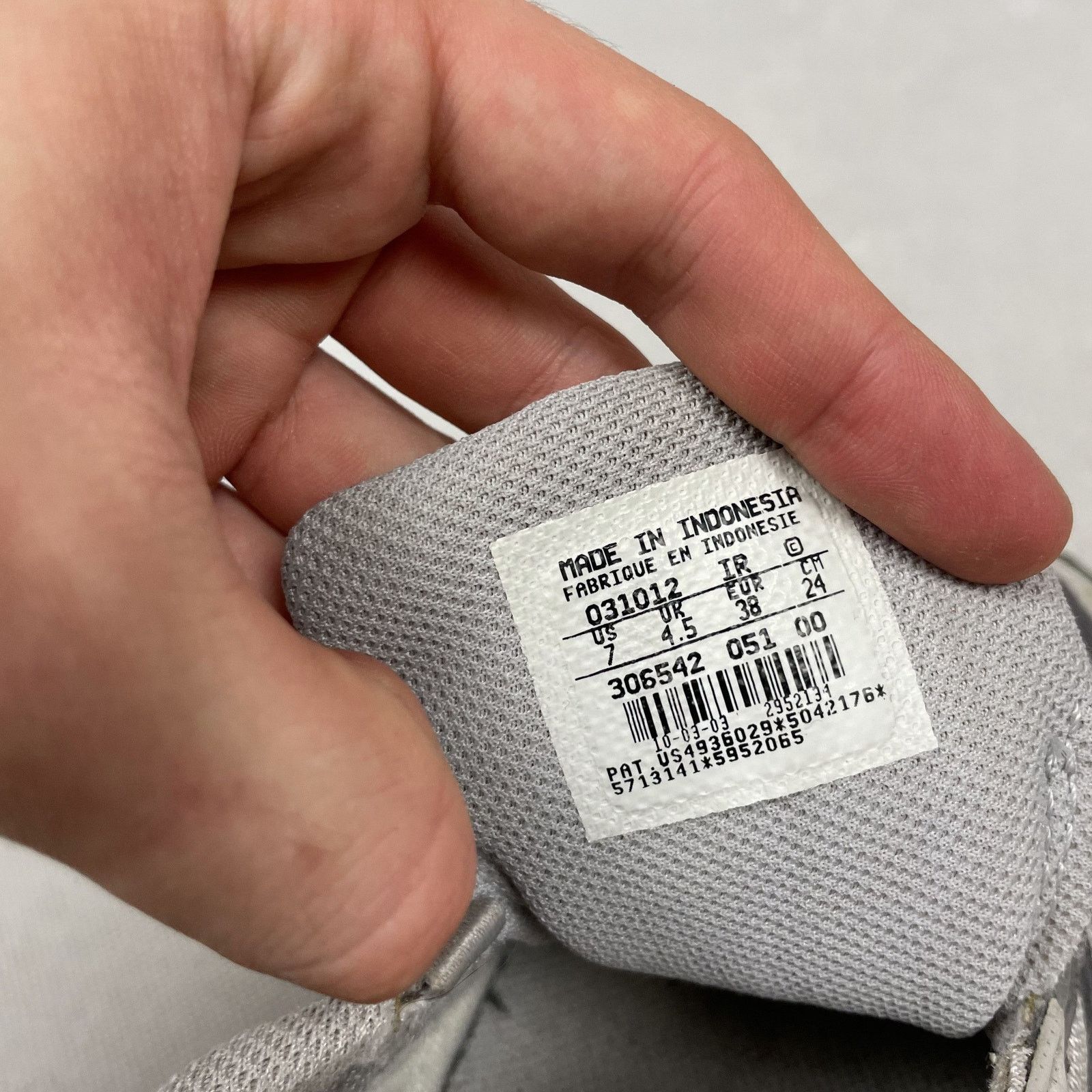 Nike Nike Air Terra Sebec 306542-051 Womens Gray Sneakers Shoes 7 Size US 7 / IT 37 - 11 Thumbnail