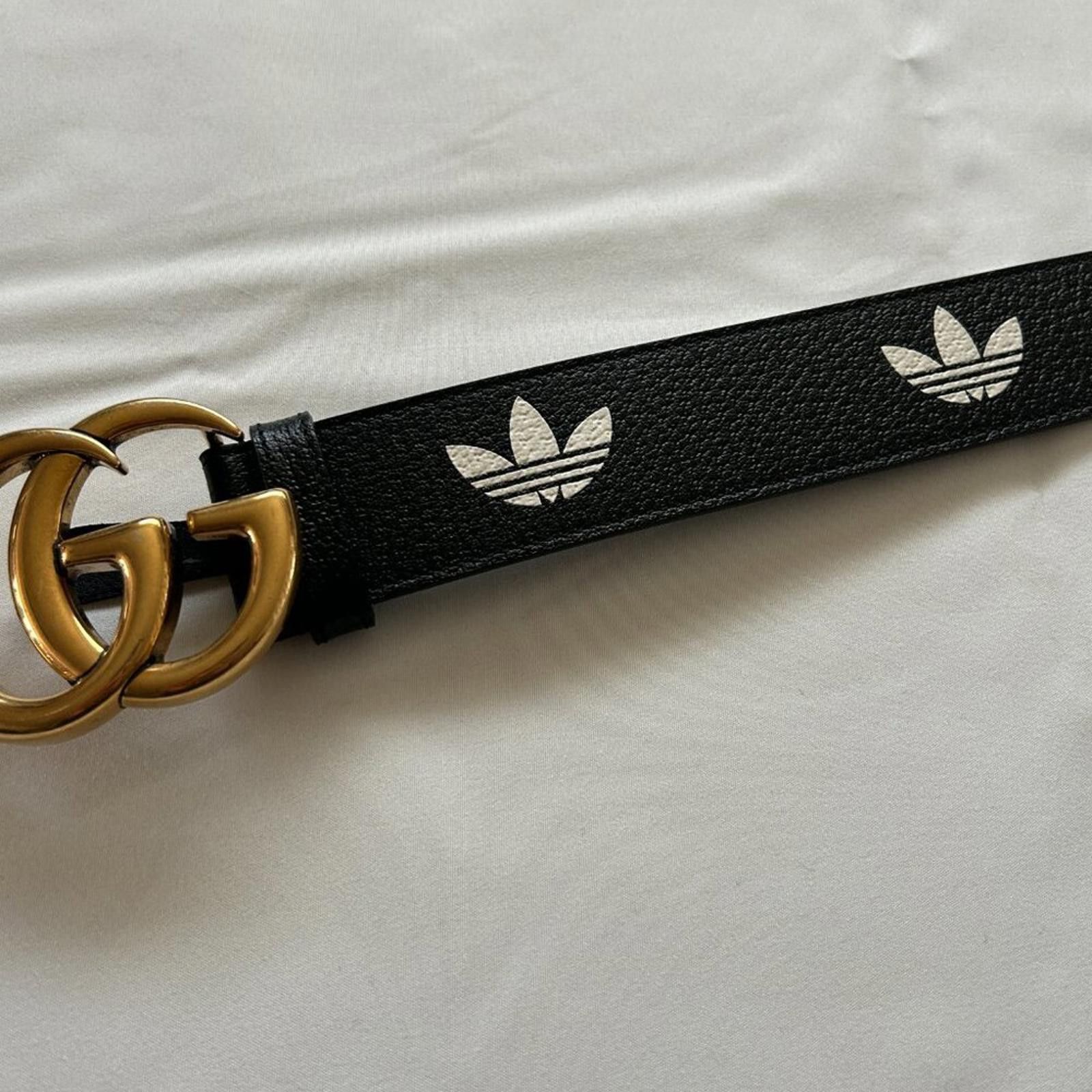 Authentic Gucci Leather Belt (shiny) Gucci Belt Shiny Imprime Monogram with Black GG Buckle  main image 2
