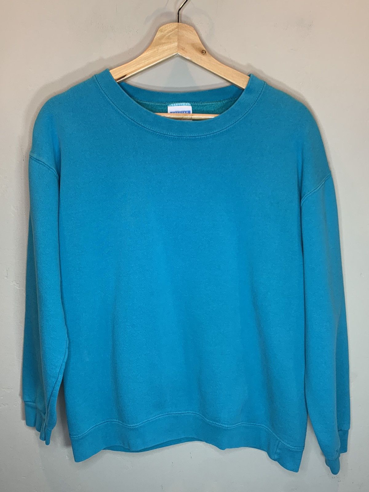 Vintage *RARE* Vintage 90’s Cheetah USA-Made Crewneck Sweatshirt - S Size US S / EU 44-46 / 1 - 1 Thumbnail