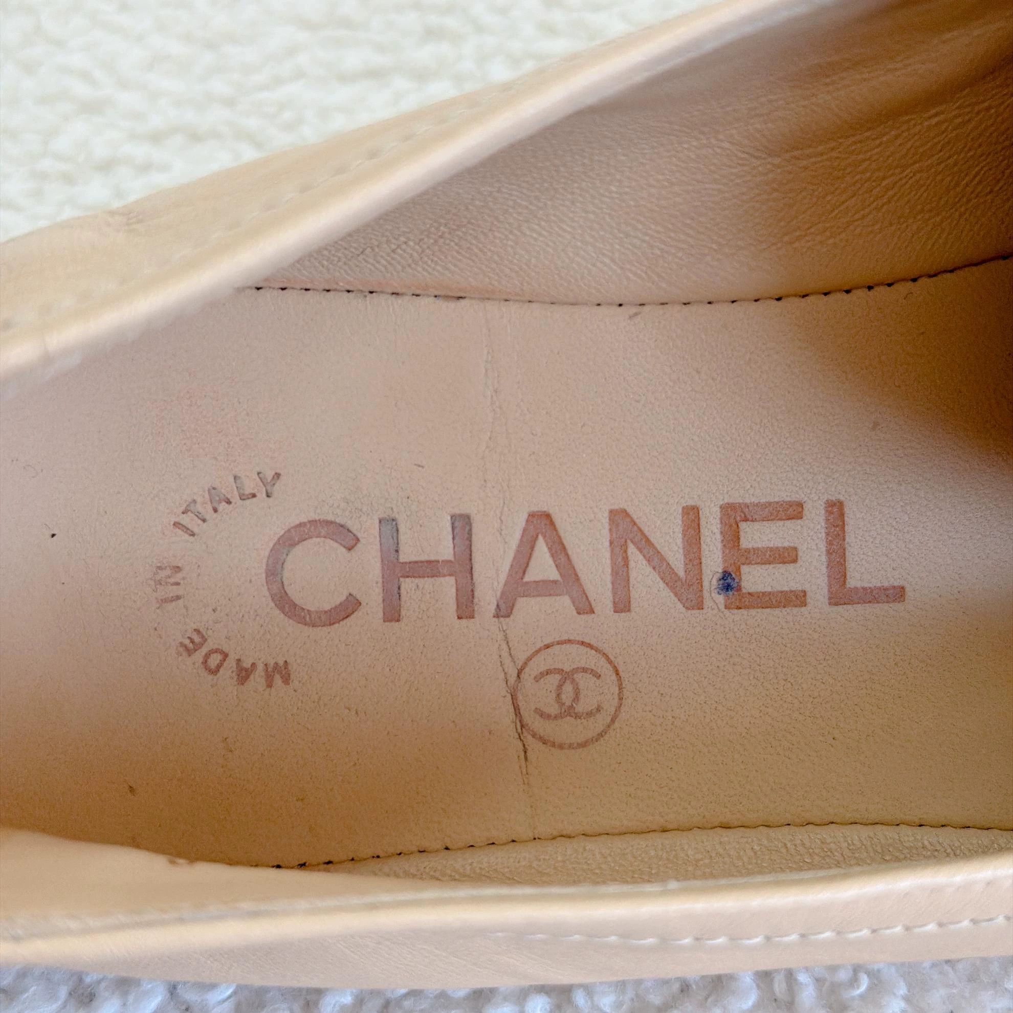 Chanel Chanel color - blocked round toe loafer 36.5C 7661 Size US 6 / IT 36 - 8 Thumbnail