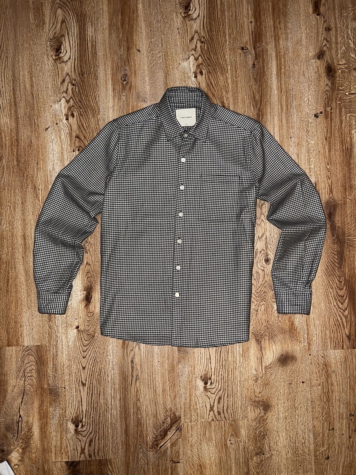 A Day's March × Vintage Vintage A DAY’S MARCH Wool Overshirt Checked size s Size US S / EU 44-46 / 1 - 1 Thumbnail
