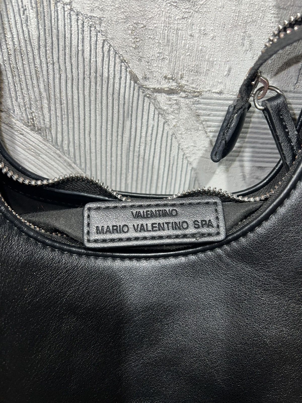 Mario Valentino × Valentino Mario Valentino Eco Leather Big Logo Mini Shoulder Bag Size ONE SIZE - 8 Thumbnail