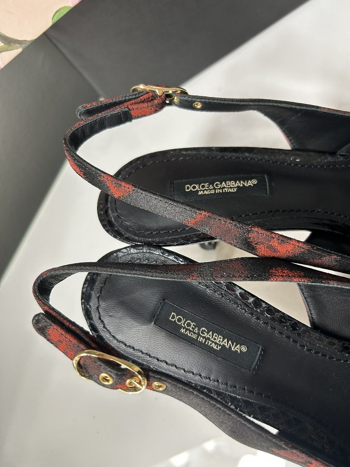 Dolce & Gabbana Lori Jewel Buckle Floral Heels 38.5 (US W8)