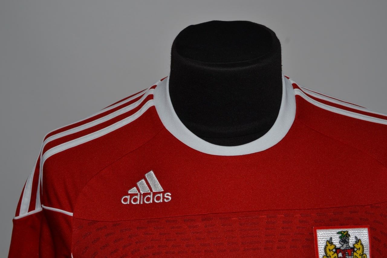 Adidas × F.C. Real Bristol × Vintage Adidas FC Bristol City Black Thorn Shirt Size S Size US S / EU 44-46 / 1 - 4 Thumbnail