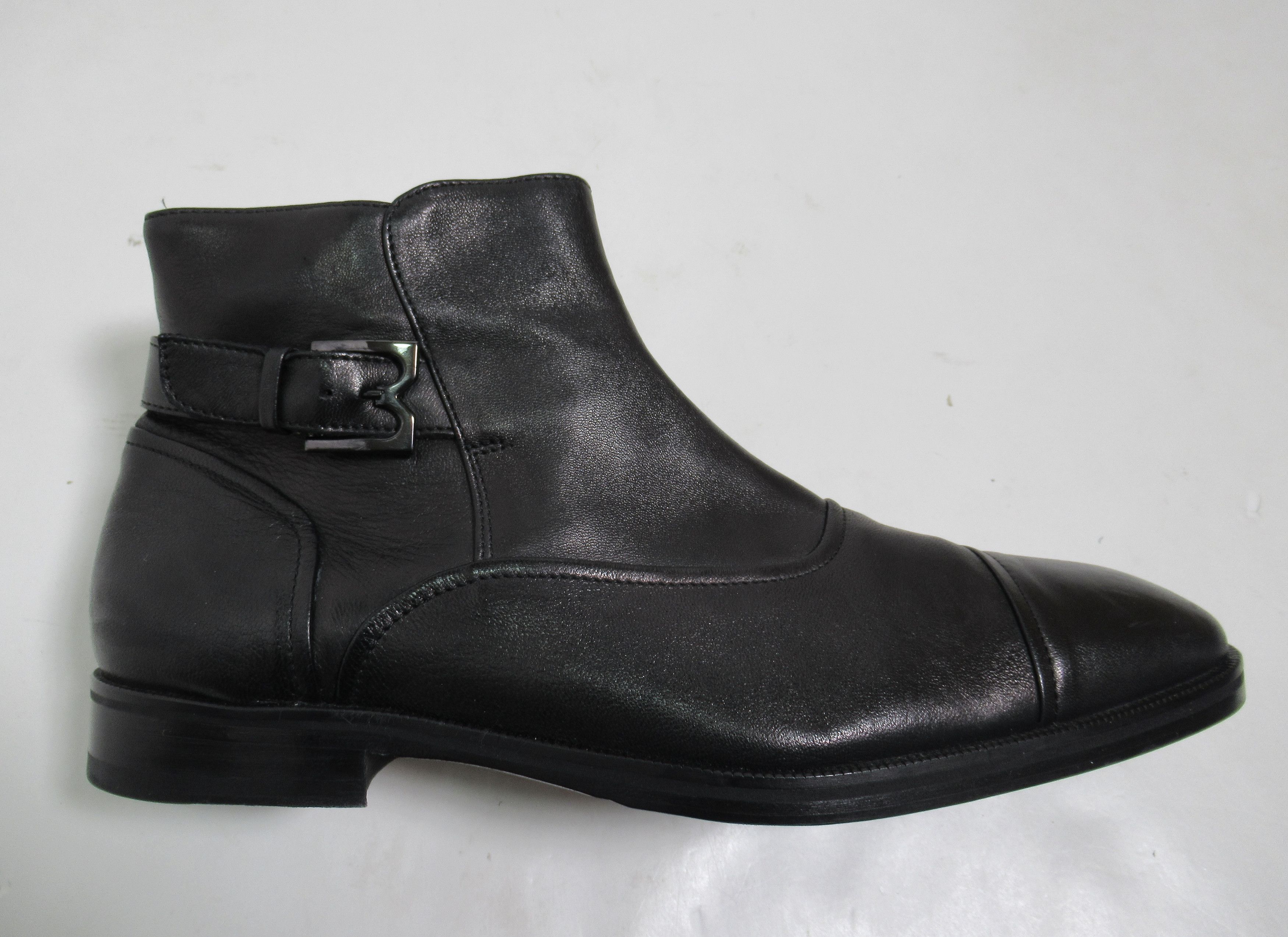 Bruno Magli Bruno Magli Men's Arcadia Leather Boot BM600137 Size US 9.5 / EU 42-43 - 1 Thumbnail