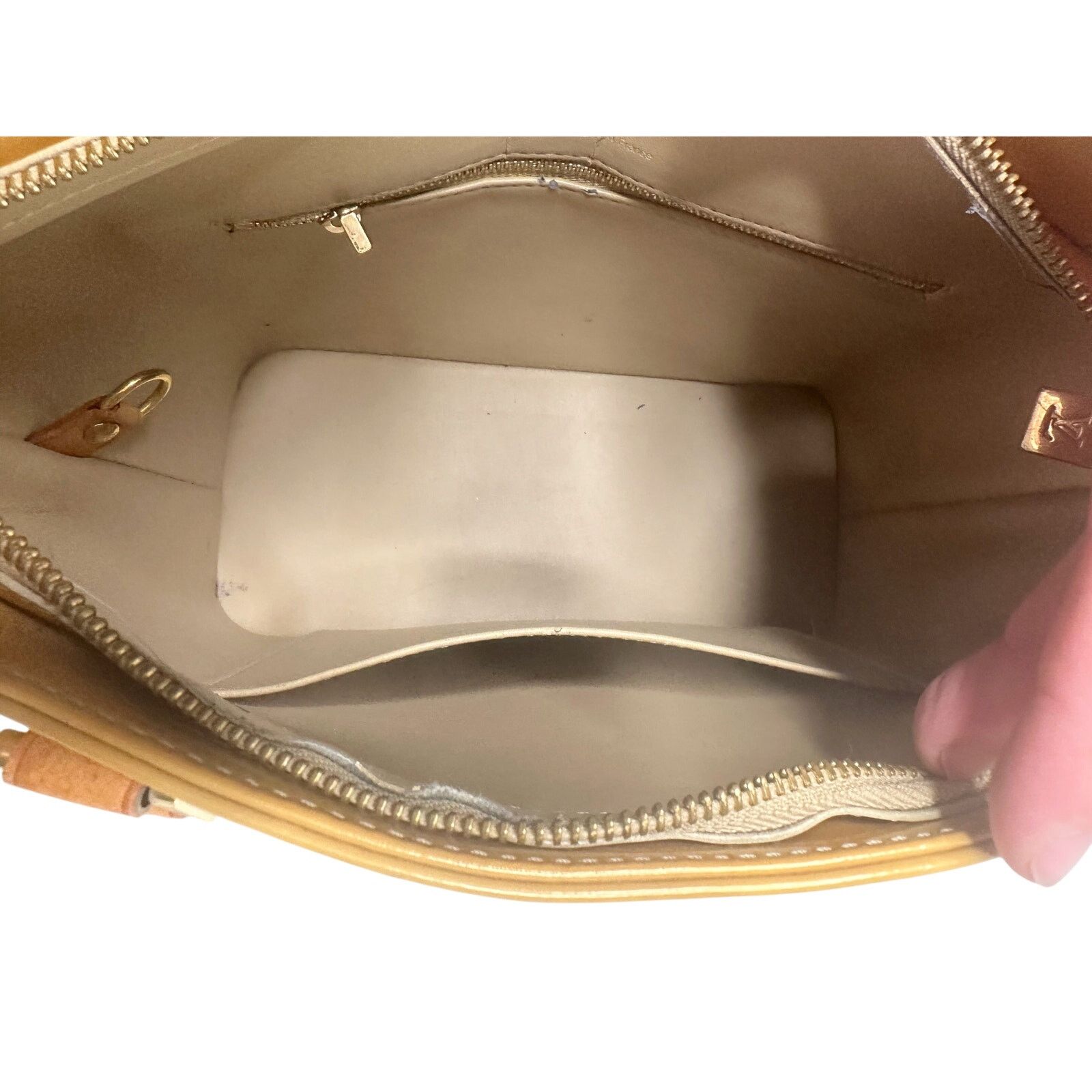 Louis Vuitton Louis Vuitton Monogram Vernis Houston Hand Bag Size ONE SIZE - 14 Thumbnail