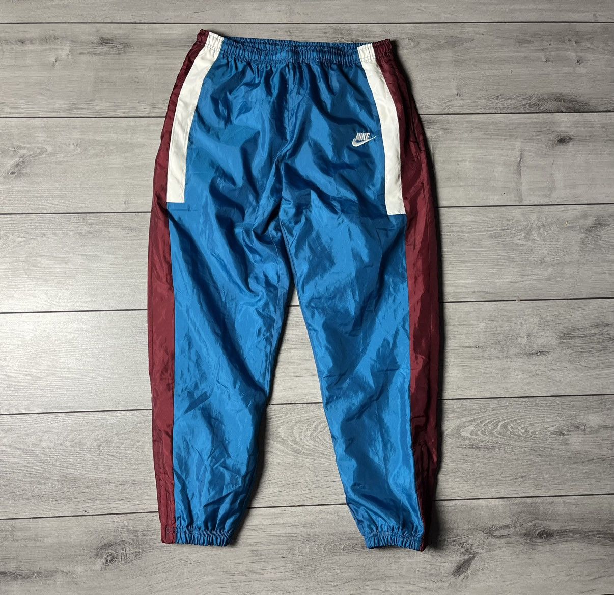 Nike Nike sweatpants nylon drill streetwear size medium Size US 32 / EU 48 - 1 Thumbnail