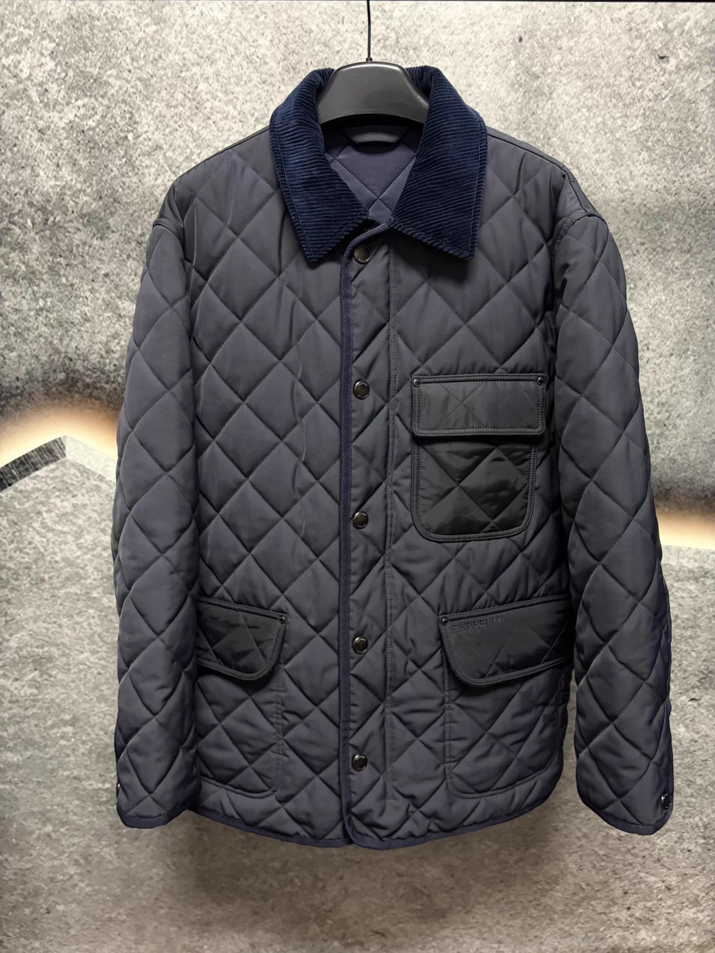 Burberry Burberry Men's Navy Blue Quilted Puffer Jacket XL Size US XL / EU 56 / 4 - 1 Thumbnail