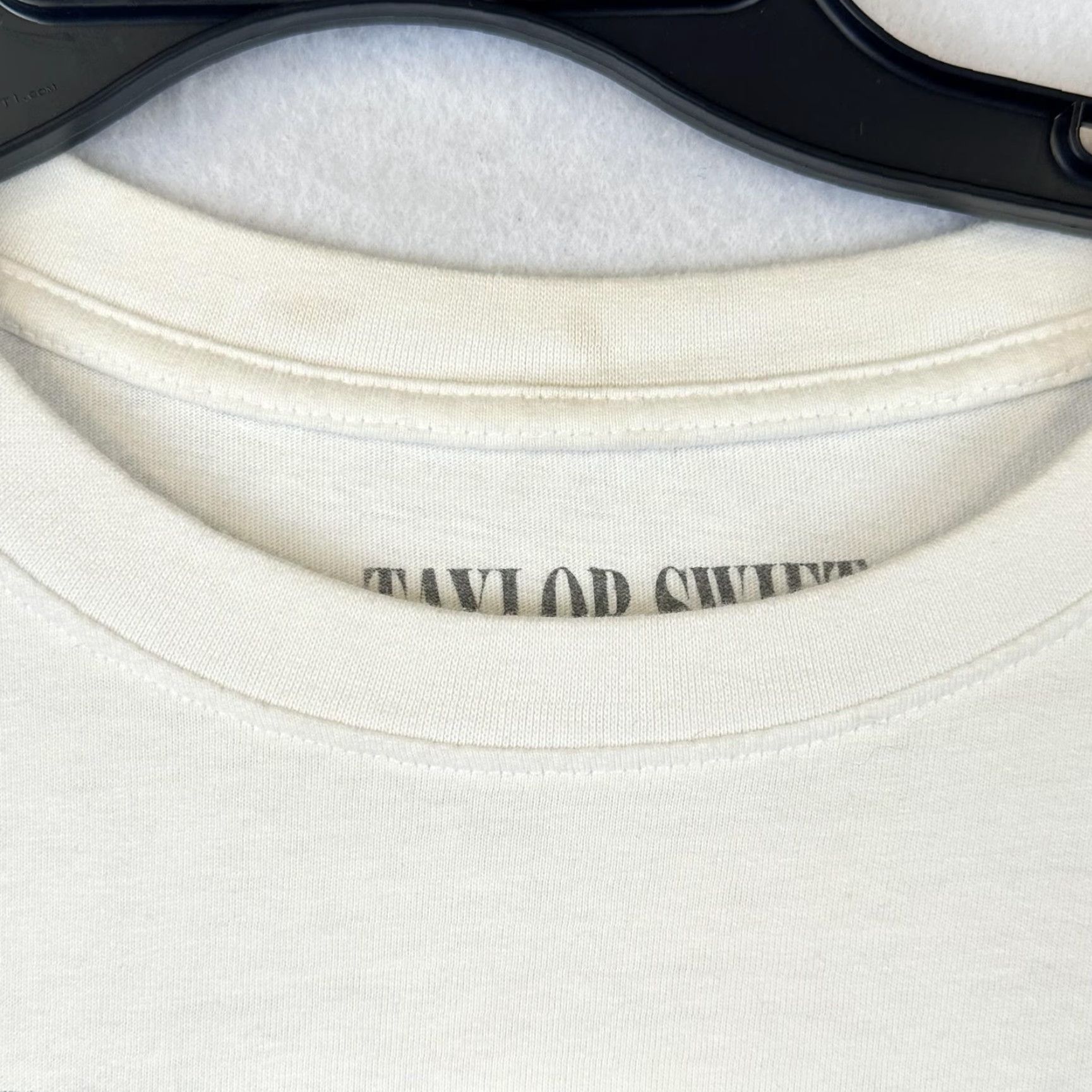 Vintage Taylor Swift Shirt Mens Large White The Eras Tour 2023 Concert Graphic Tee Pop Shirt Mens Large White The Eras Tour 2023 Concert Graphic Tee Pop Size US L / EU 52-54 / 3 - 4 Thumbnail