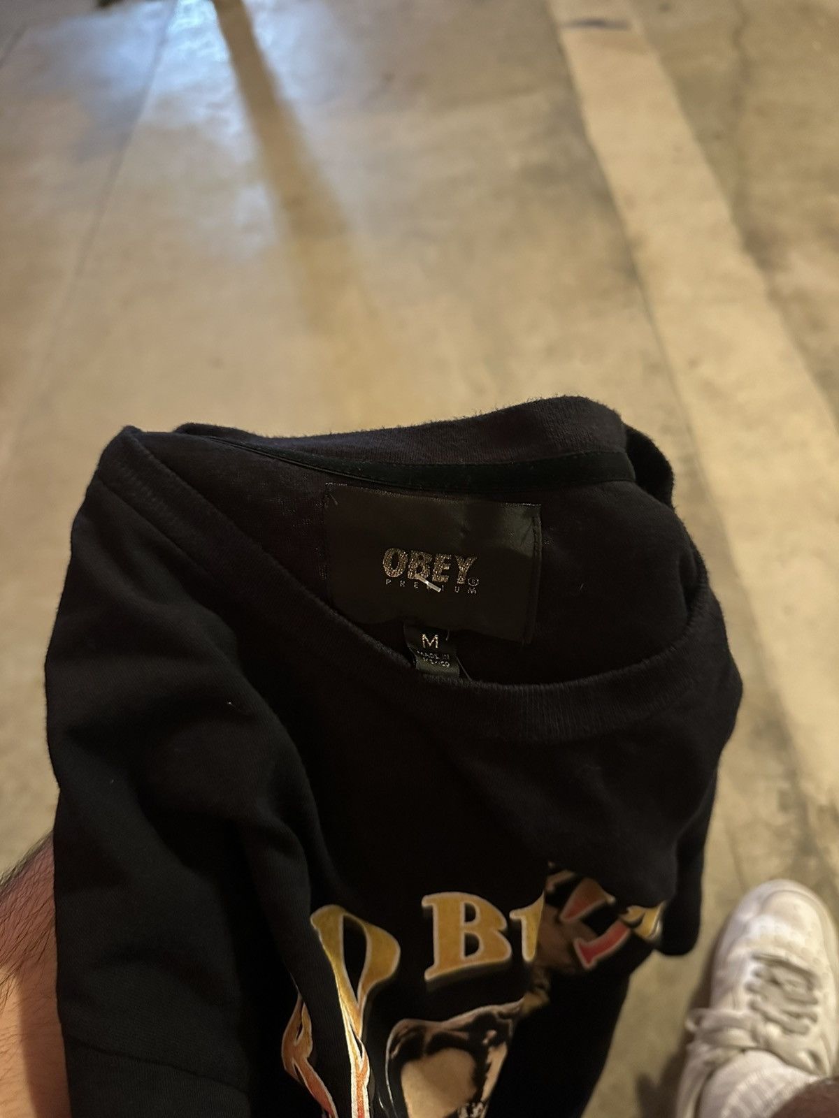 Obey Bad bunny worlds hottest tour tee shirt x obey Size US M / EU 48-50 / 2 - 3 Thumbnail