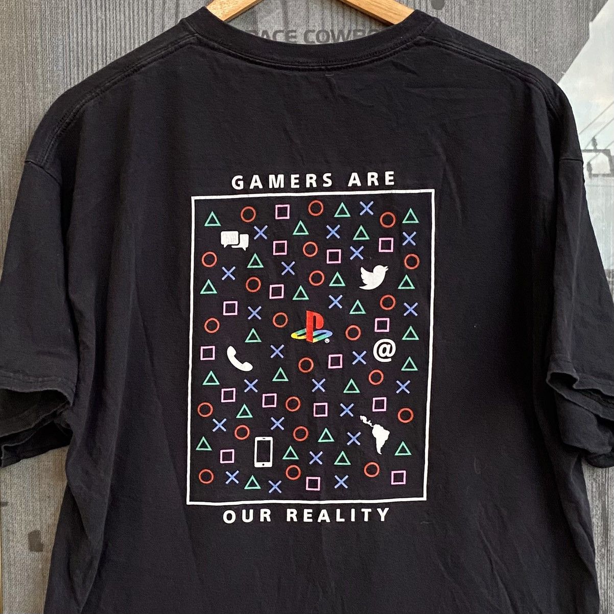 The Game PlayStation VR 2016 Promo Tee (DDP / No Import Fees) Size US XL / EU 56 / 4 - 3 Thumbnail