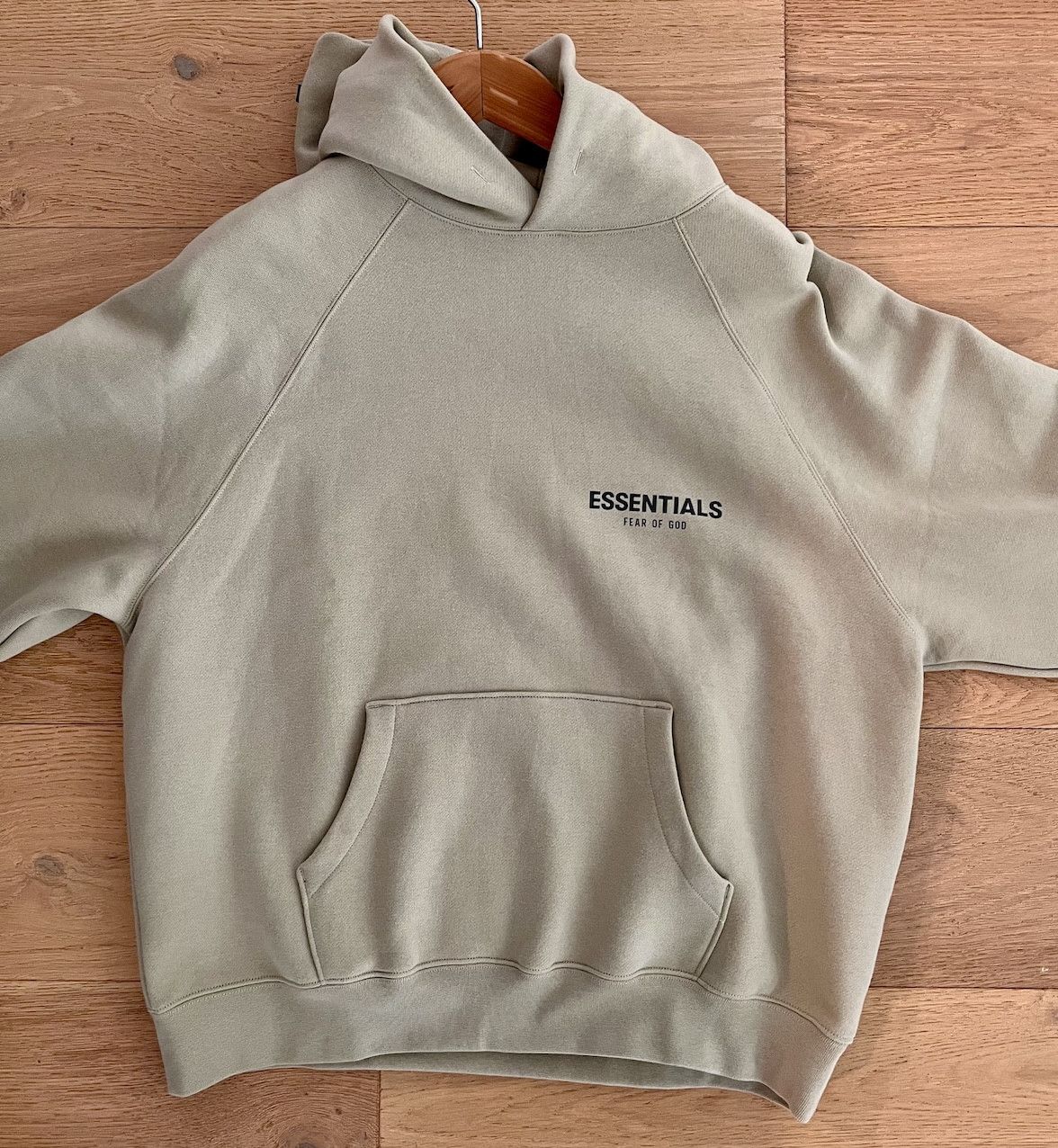 Fear of outlet god essentials ssense Exclusive Pullover Hoodie (Concrete )