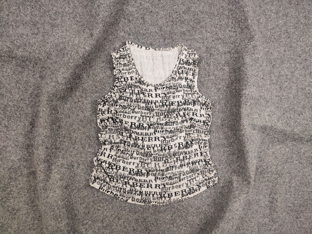 Burberry Burberry Vintage Authentic monogram Women's T-shirt tank top Size M / US 6-8 / IT 42-44 - 2 Thumbnail