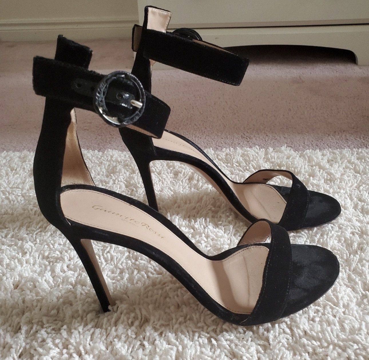 Gianvito Rossi GIANVITO ROSSI Black Velvet Sandals Portofino Size US 9 / IT 39 - 4 Thumbnail