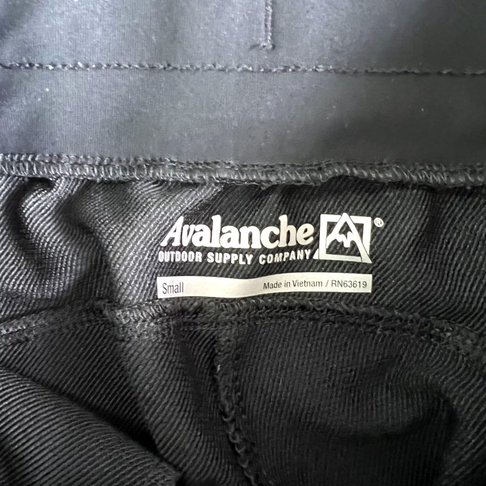 Avalanche Avalanche Mens Small Black Joggers Elastic Waist Pockets Zip Drawstring Tapered Sweatpants Jogger Activewear Pants XS: not present Size US 29 - 2 Thumbnail