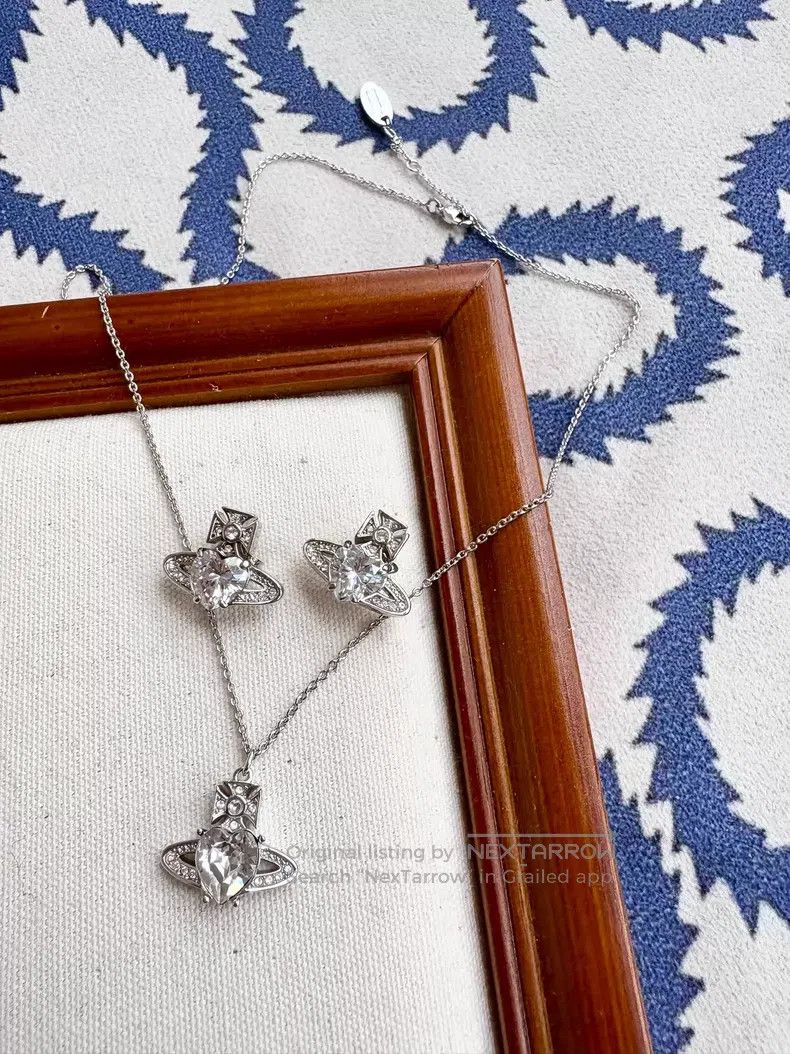Vivienne Westwood Vivienne Westwood Heart necklace and earrings Size ONE SIZE - 1 Thumbnail