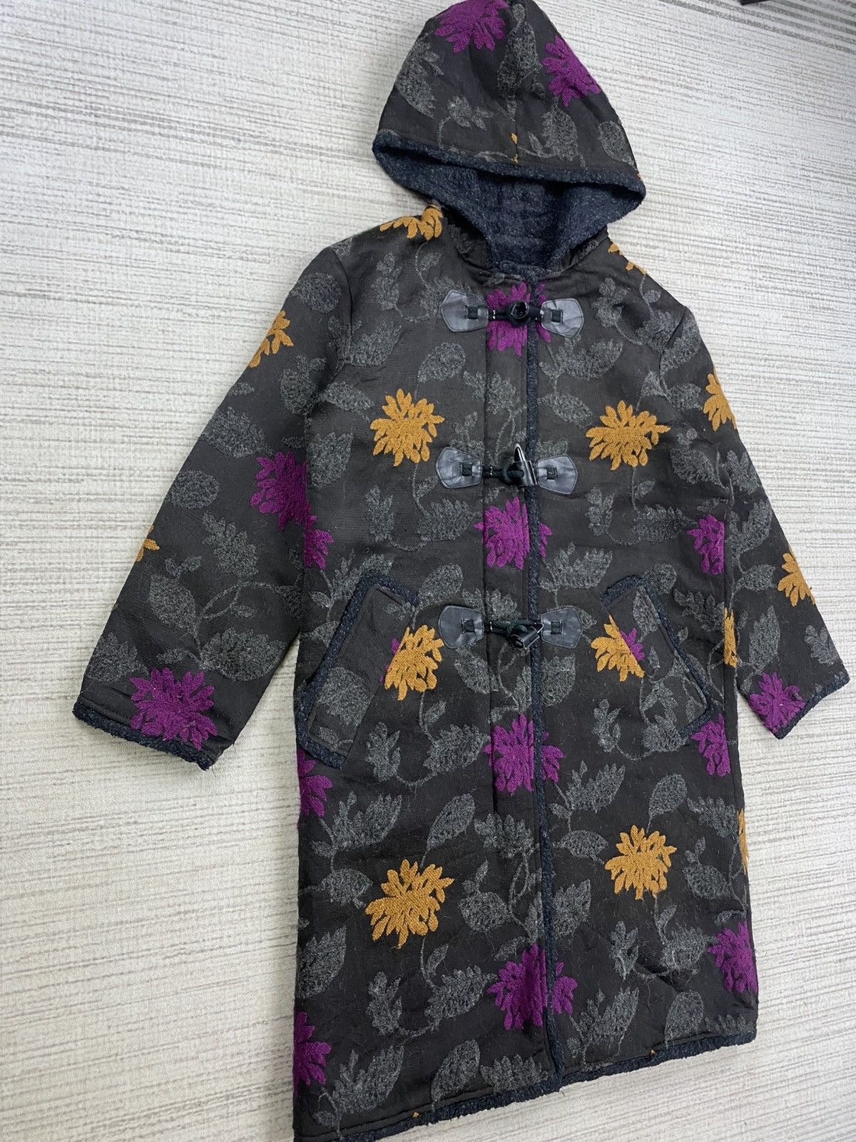 Anna Sui Vintage Anna Sui Embroidery Floral Design Wool Hoodie Jacket Size M / US 6-8 / IT 42-44 - 3 Thumbnail