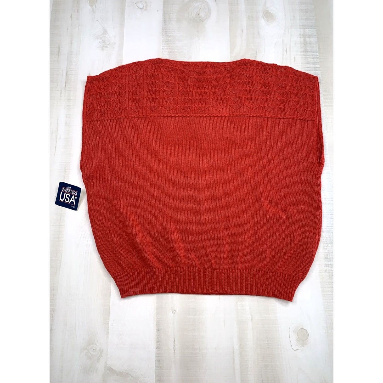 Nautica VINTAGE Sweaters USA Inc. Red Sailboat Knit Top Nautical Casual Sleeveless Round Neck Pullover 90s Women L Red Knit 80s-90s NWT Size L / US 10 / IT 46 - 6 Thumbnail