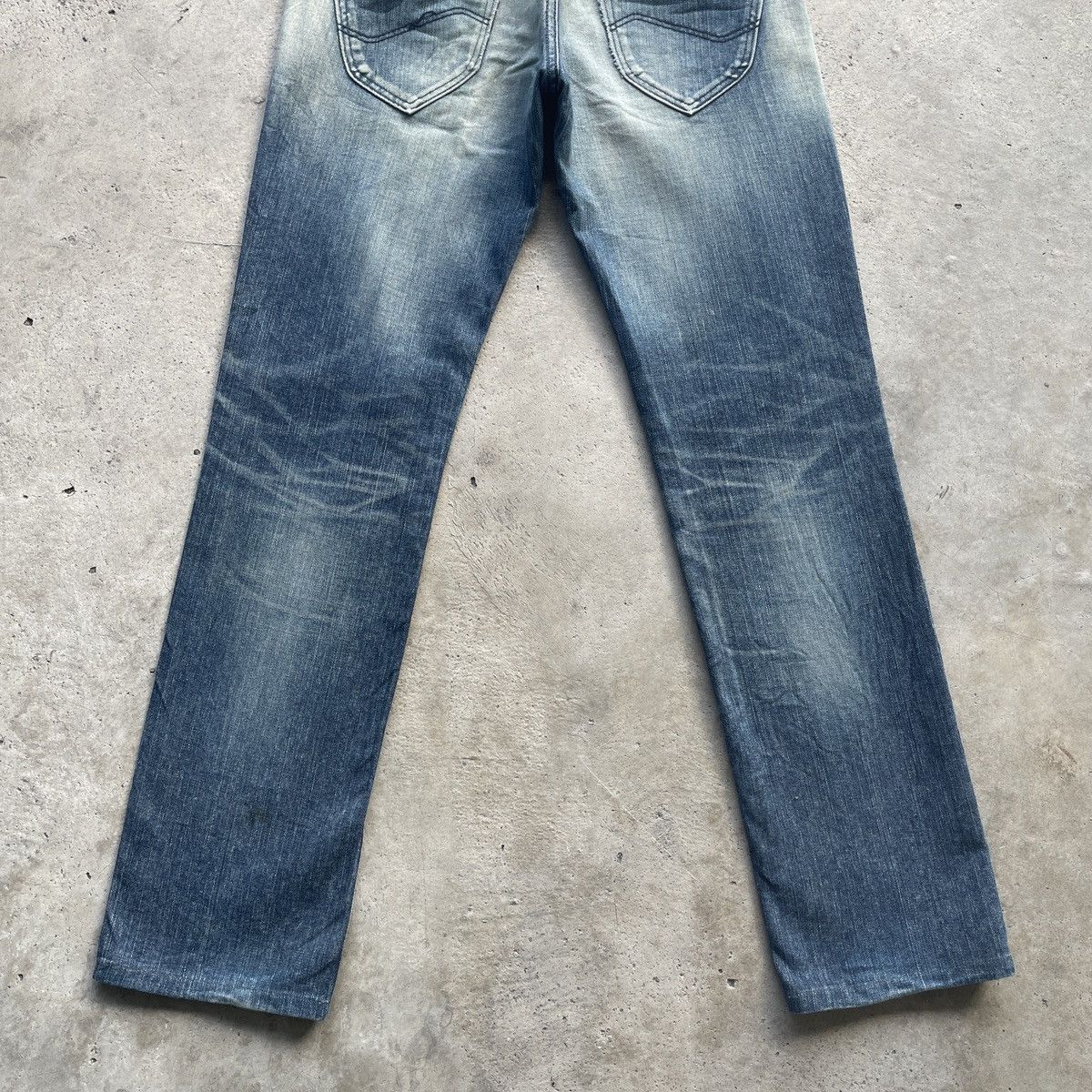 Japanese Brand × Jean × Vintage Vintage Japanese Brand Distressed Jeans Faded Denim Pants Size US 31 - 14 Thumbnail