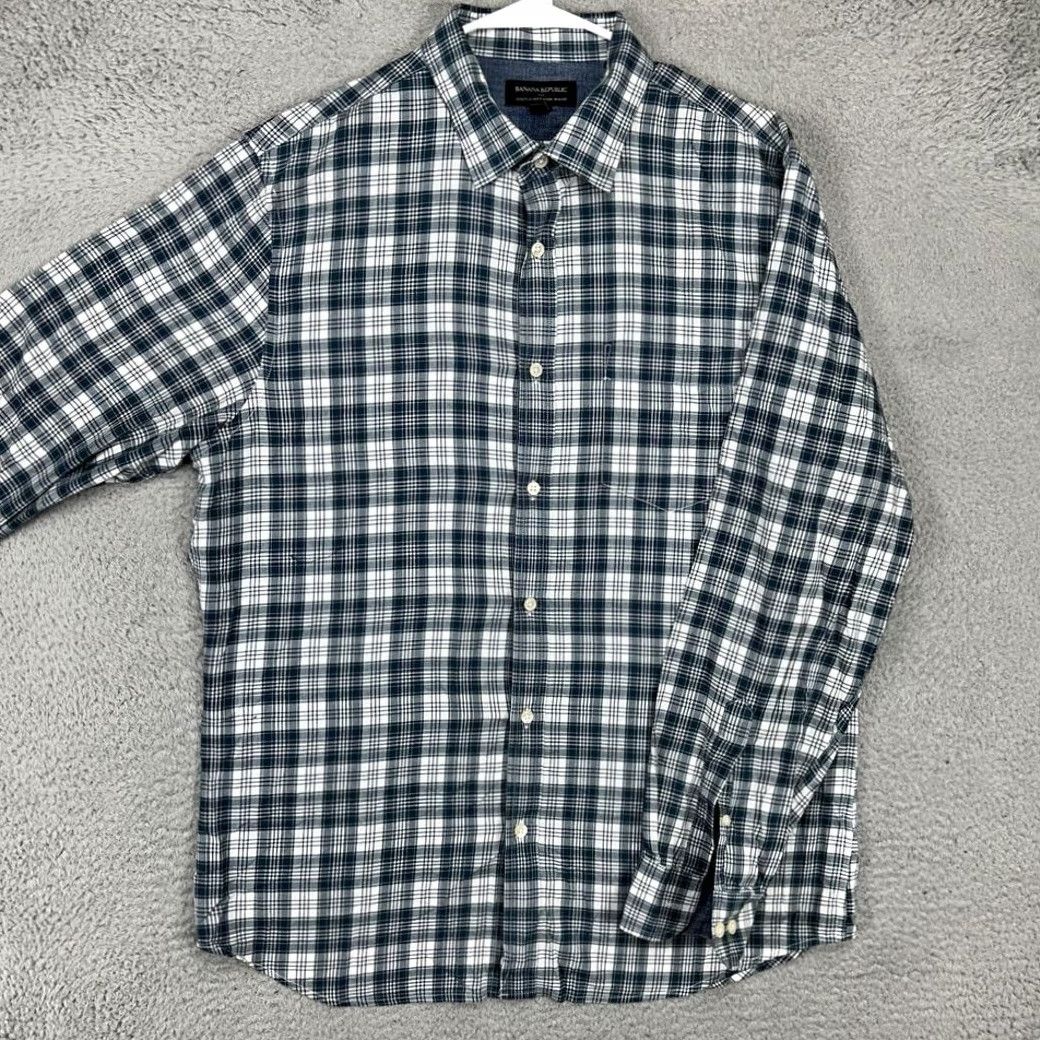 Banana Republic VINTAGE Banana Republic Button Up Shirt Mens L Navy Plaid Stretch Soft Wash Slim Fit Size US L / EU 52-54 / 3 - 2 Thumbnail
