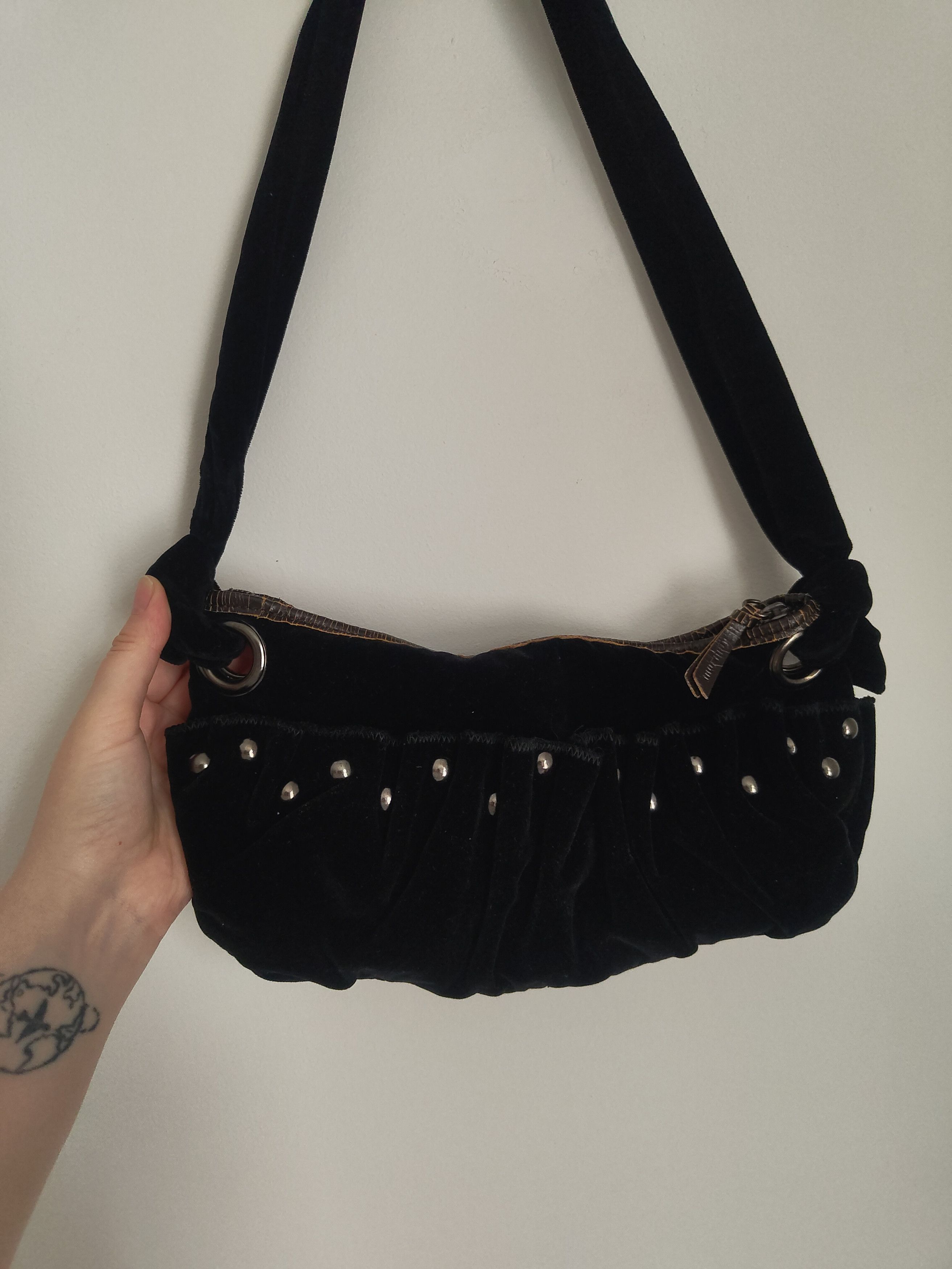 Miu Miu Velvet vintage black Miu Miu bag 00" Size ONE SIZE - 4 Thumbnail