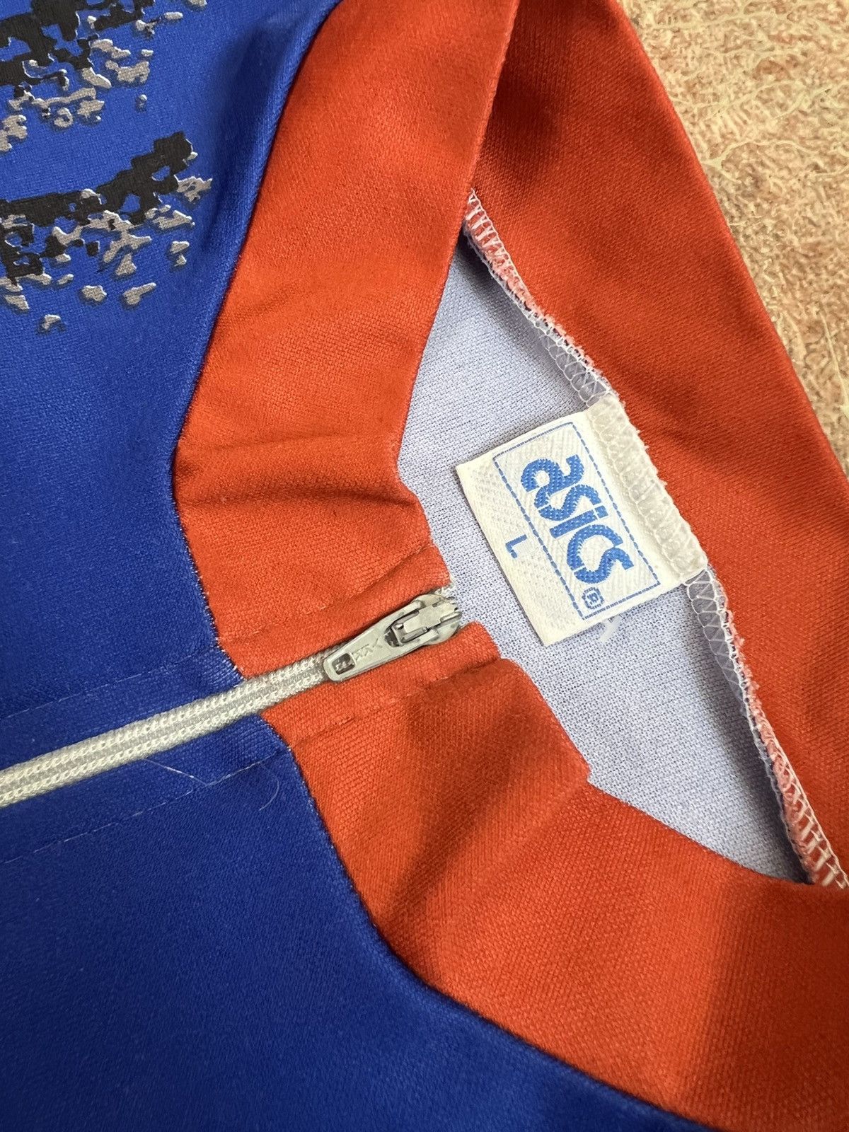 Asics Vintage ASICS cycling jersey t shirt avant Garde Size US L / EU 52-54 / 3 - 6 Thumbnail
