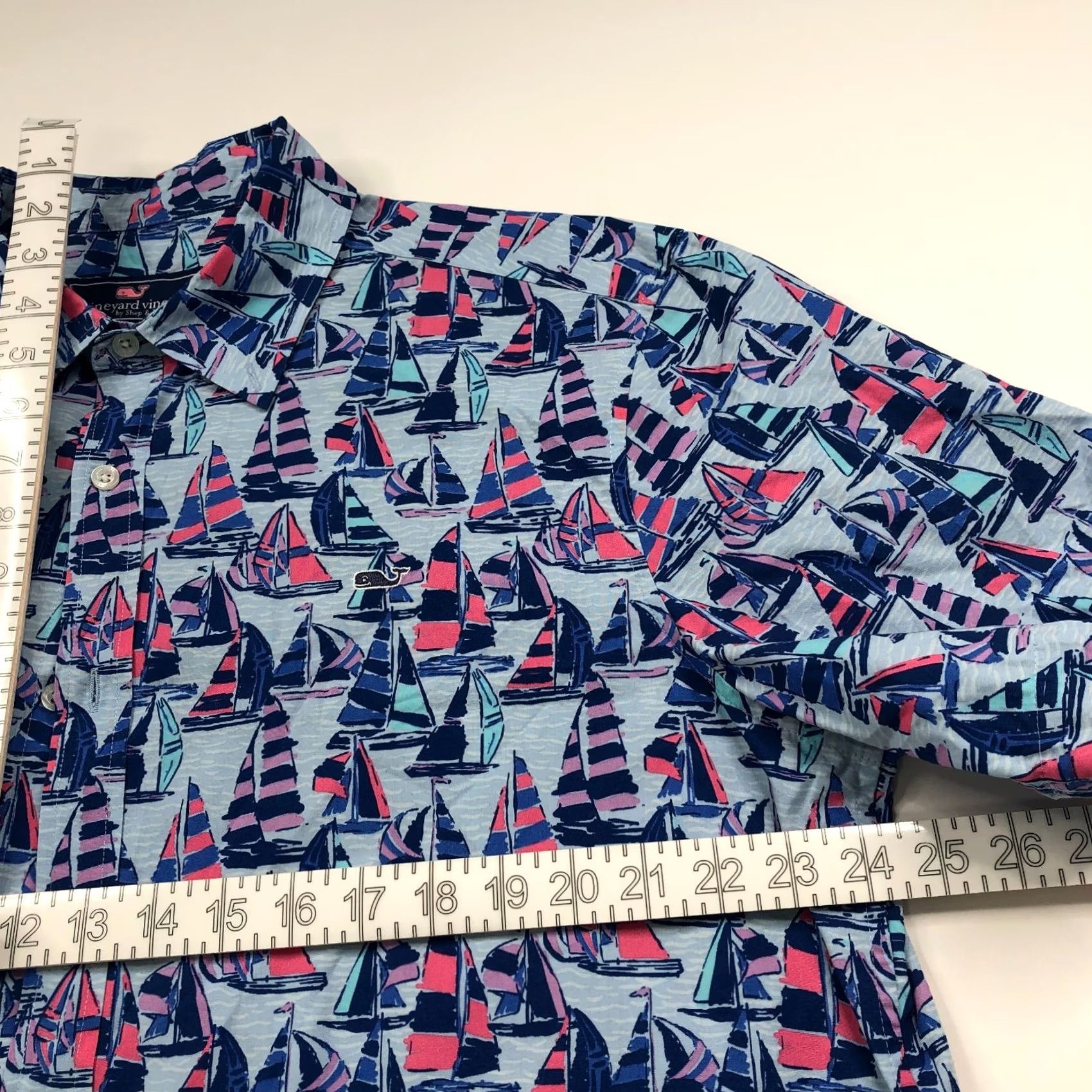 Vineyard Vines Vineyard Vines Classic Fit Whale XL Button SS Shirt All Over Print Boat Sailing Mens XL Blue Cotton Button-Up Shirt Size US XL / EU 56 / 4 - 5 Thumbnail