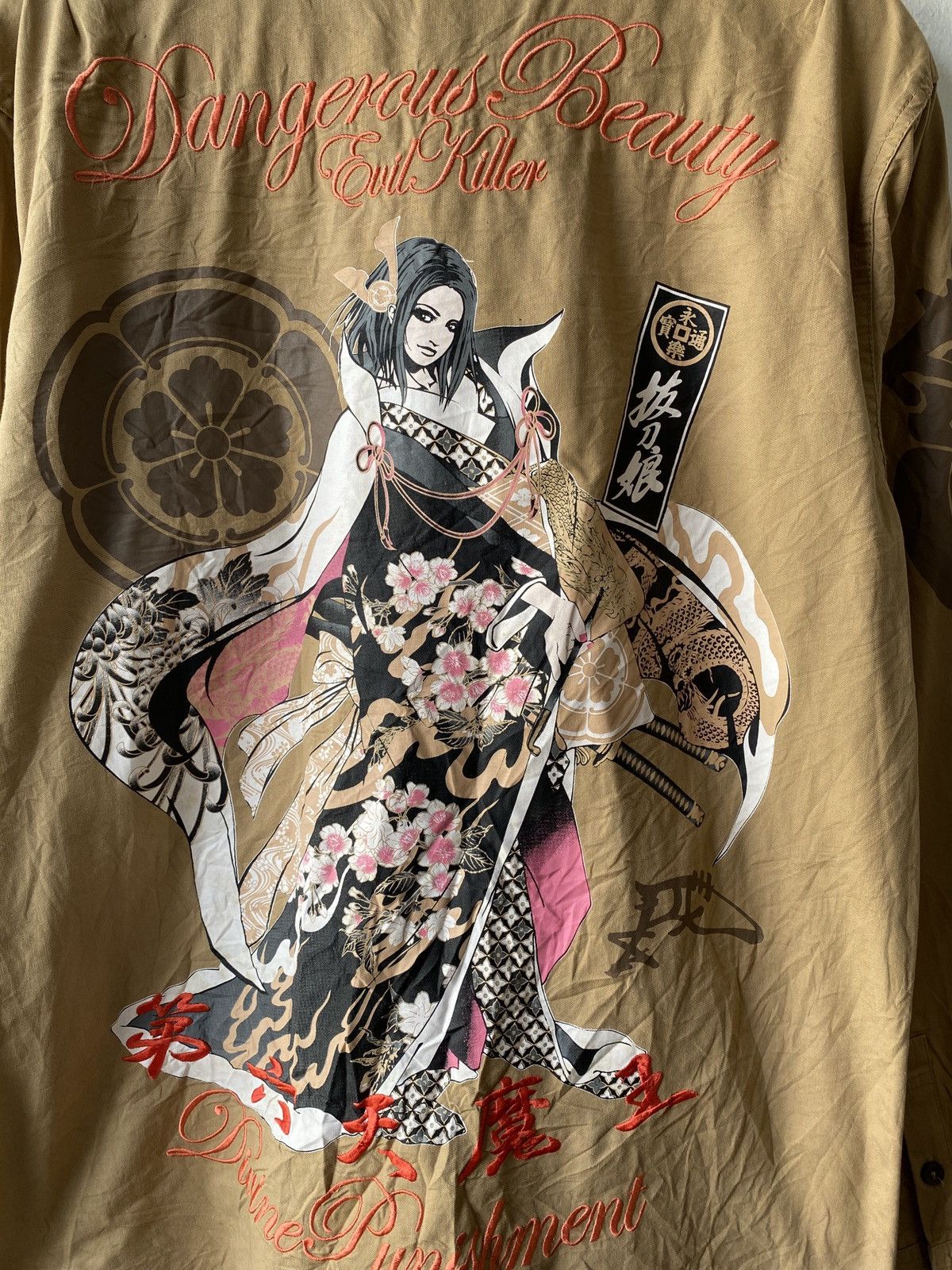 Japanese Brand Divine Retribution Japan Dangerous Beauty Evil Killer Shirt Size US XL / EU 56 / 4 - 15 Thumbnail