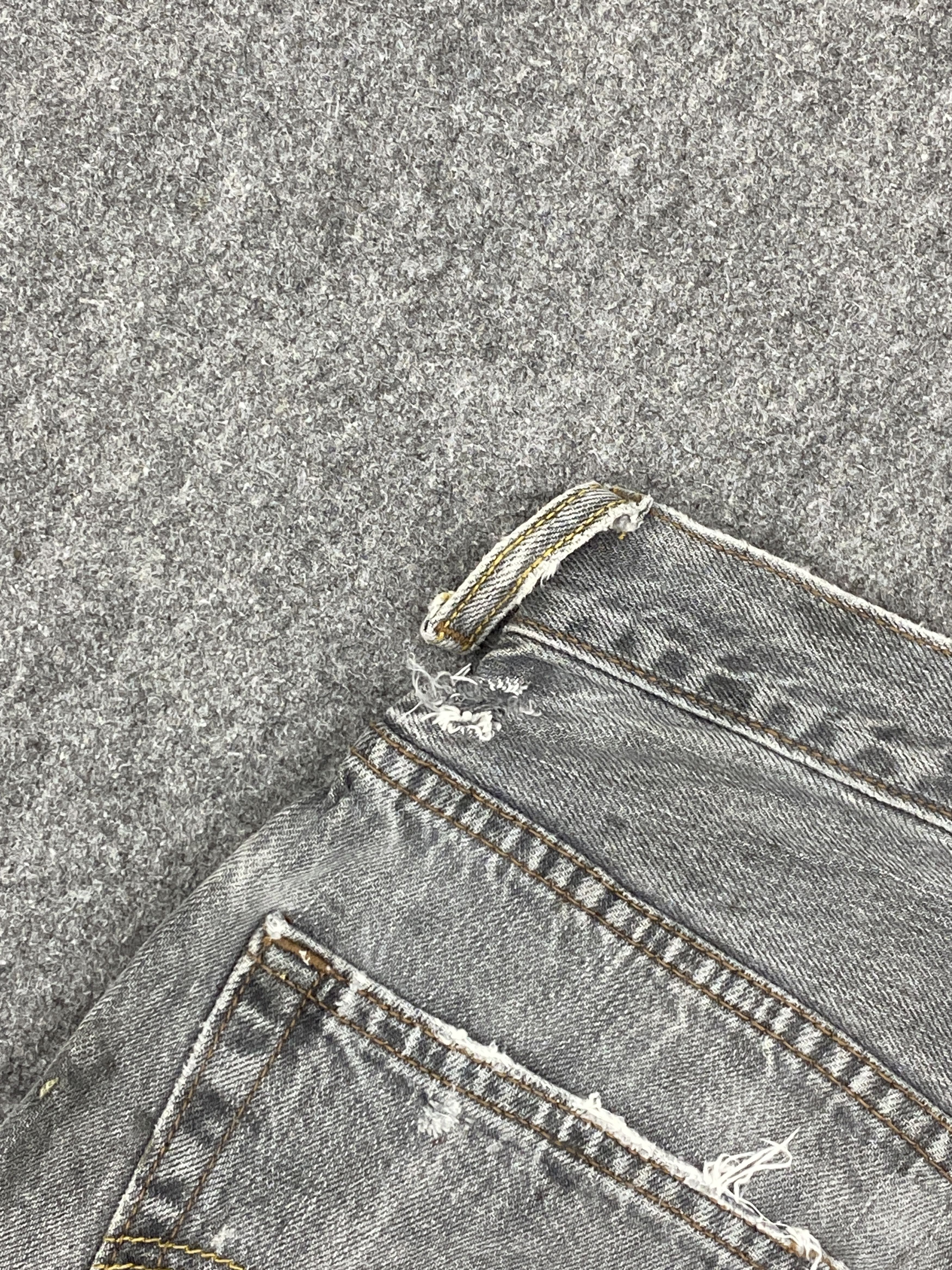 Levi's Distressed Vintage Levis 559 Splatter Paint Jeans DP2680 Size US 32 / EU 48 - 15 Thumbnail