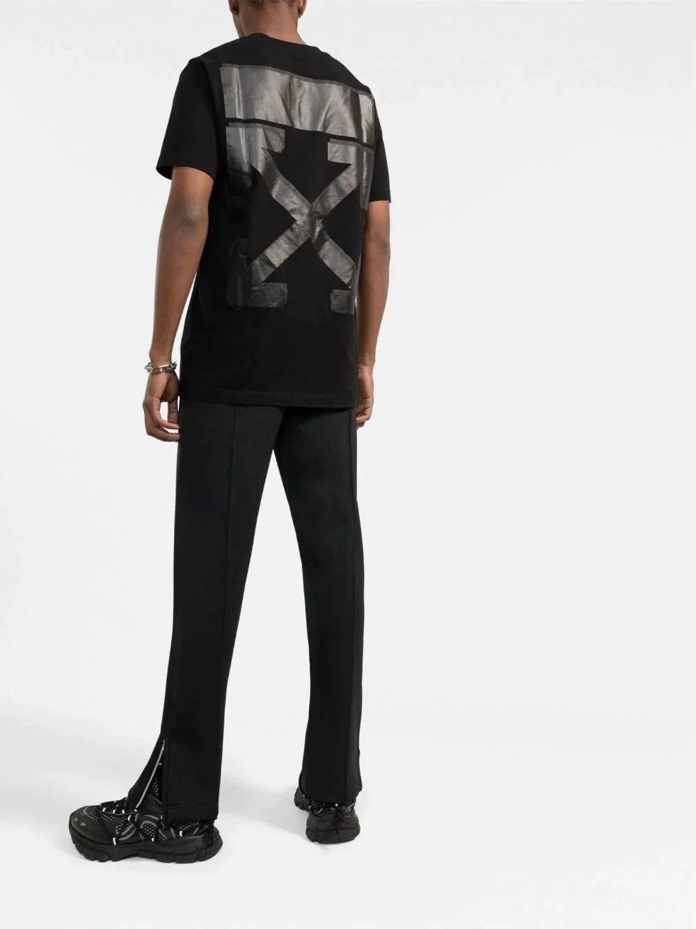Off-White Black Rubber Arrows Logo T-Shirt Size US M / EU 48-50 / 2 - 3 Thumbnail