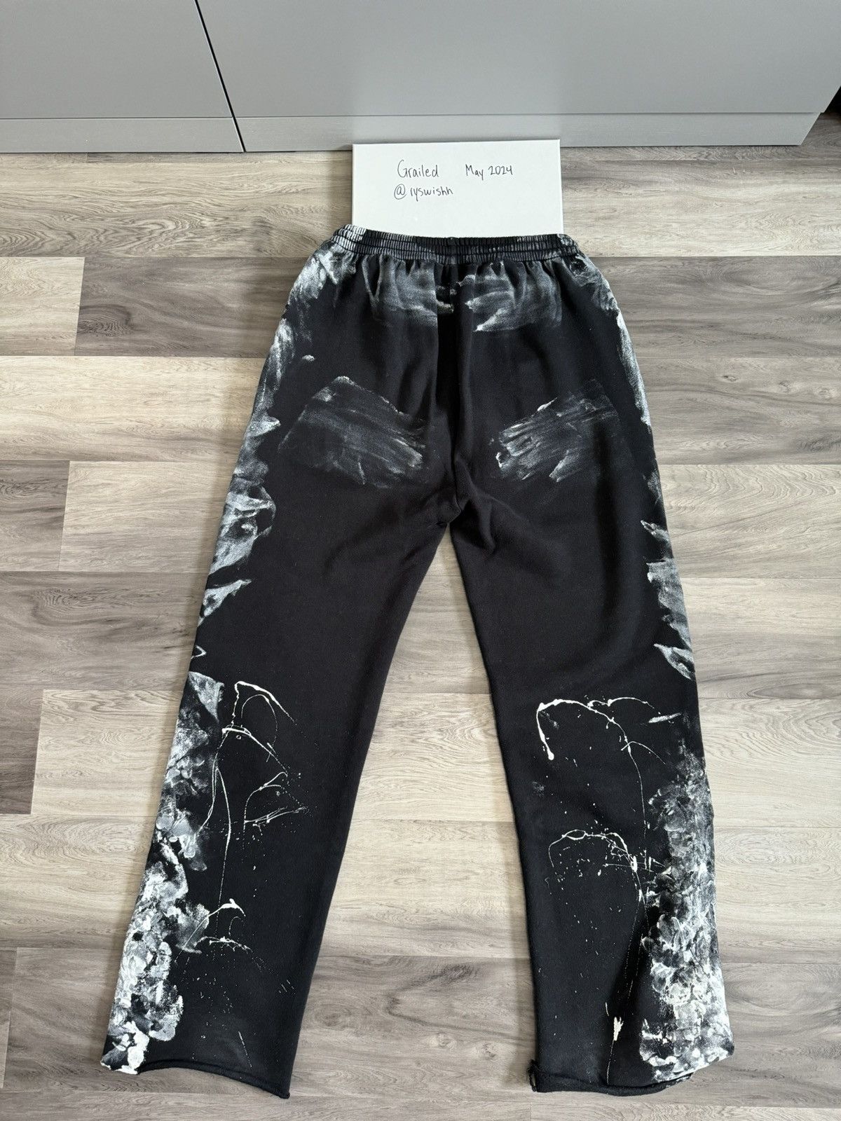 Balenciaga Balenciaga Black Painter Flare Sweatpant Size US 30 / EU 46 - 7 Thumbnail
