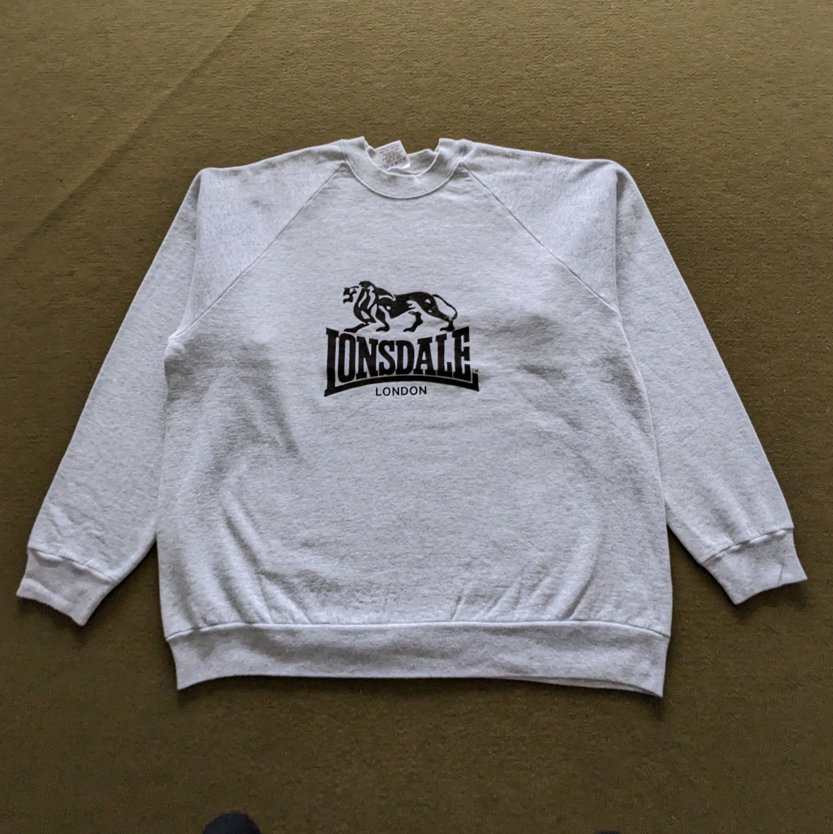 Lonsdale Vintage LONSDALE LONDON Crewneck Sweatshirt Size US L / EU 52-54 / 3 - 1 Thumbnail