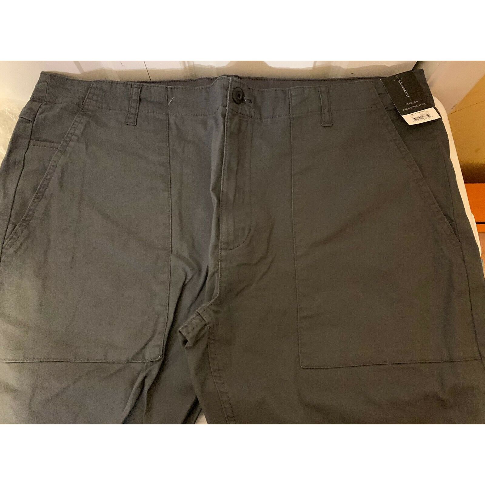 Other No Boundaries Men's Sz 42 Stretch Flat Front Shorts (Above t Size US 42 / EU 58 - 7 Thumbnail
