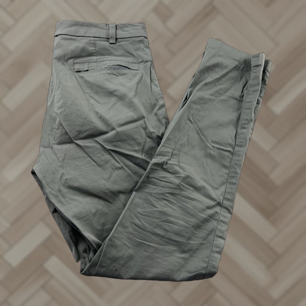 Lululemon Lululemon Commission Pants Men's 31x33 Gray Pants Mens 31 33 Gray Chino Slim? Size US 31 - 1 Thumbnail