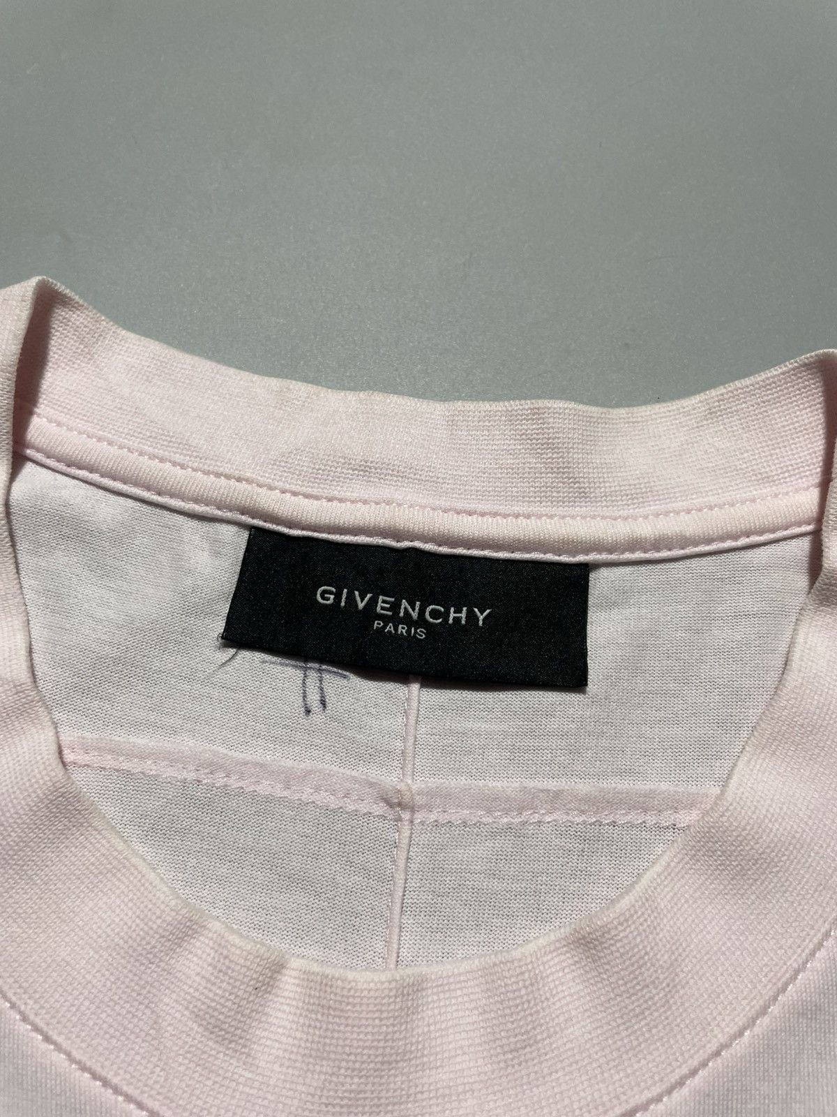 Givenchy Givenchy Pink Halo Madonna Oversized Shirt Size US XS / EU 42 / 0 - 3 Thumbnail